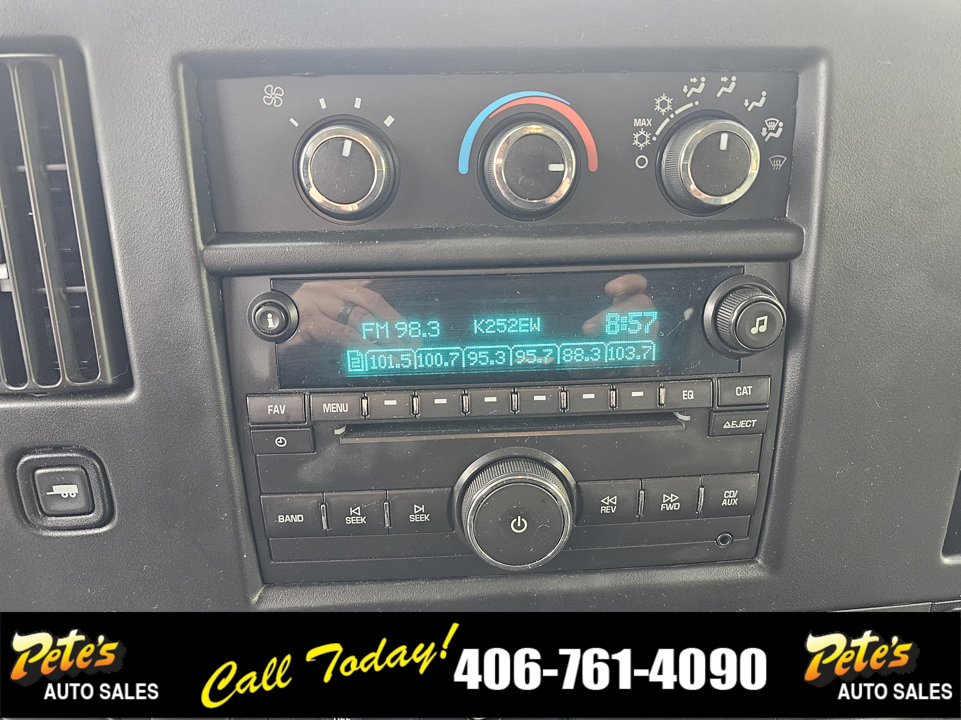 2016 Chevrolet Express Passenger LS