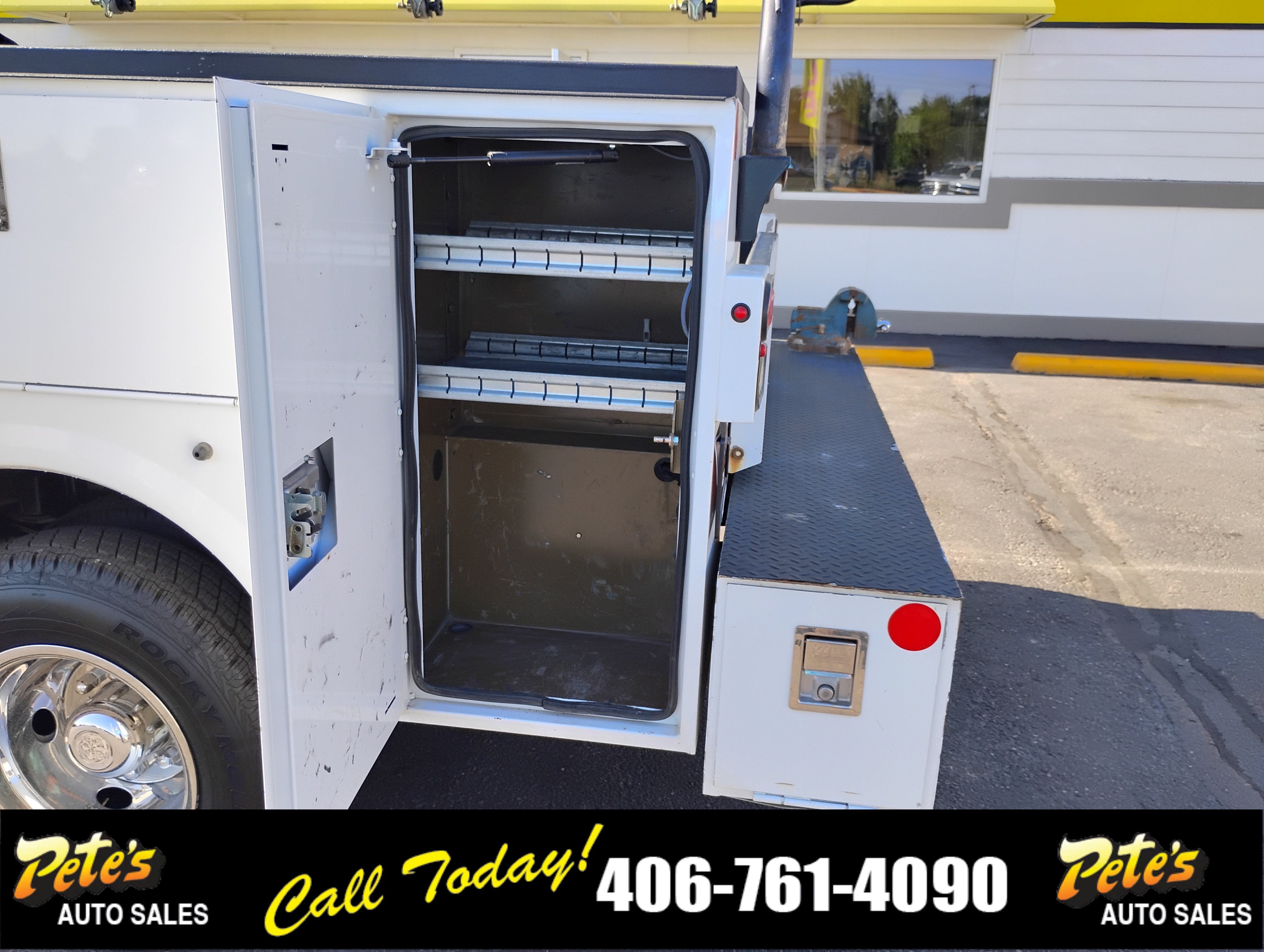 2017 Chevrolet Silverado 3500HD Utility Box