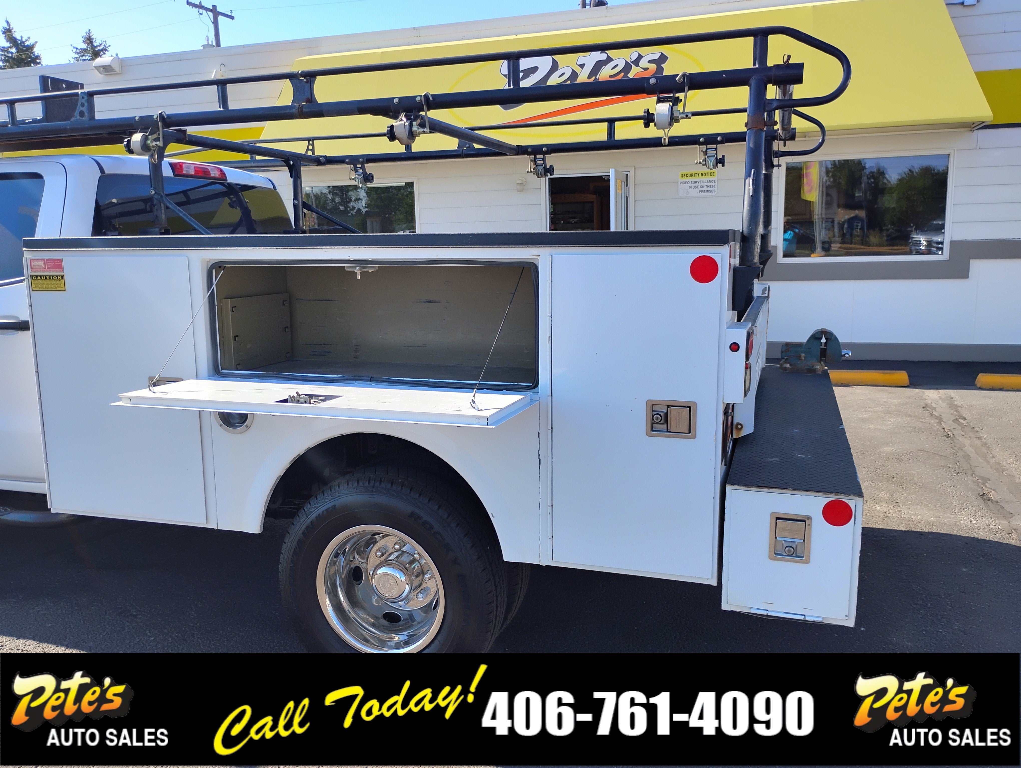 2017 Chevrolet Silverado 3500HD Utility Box