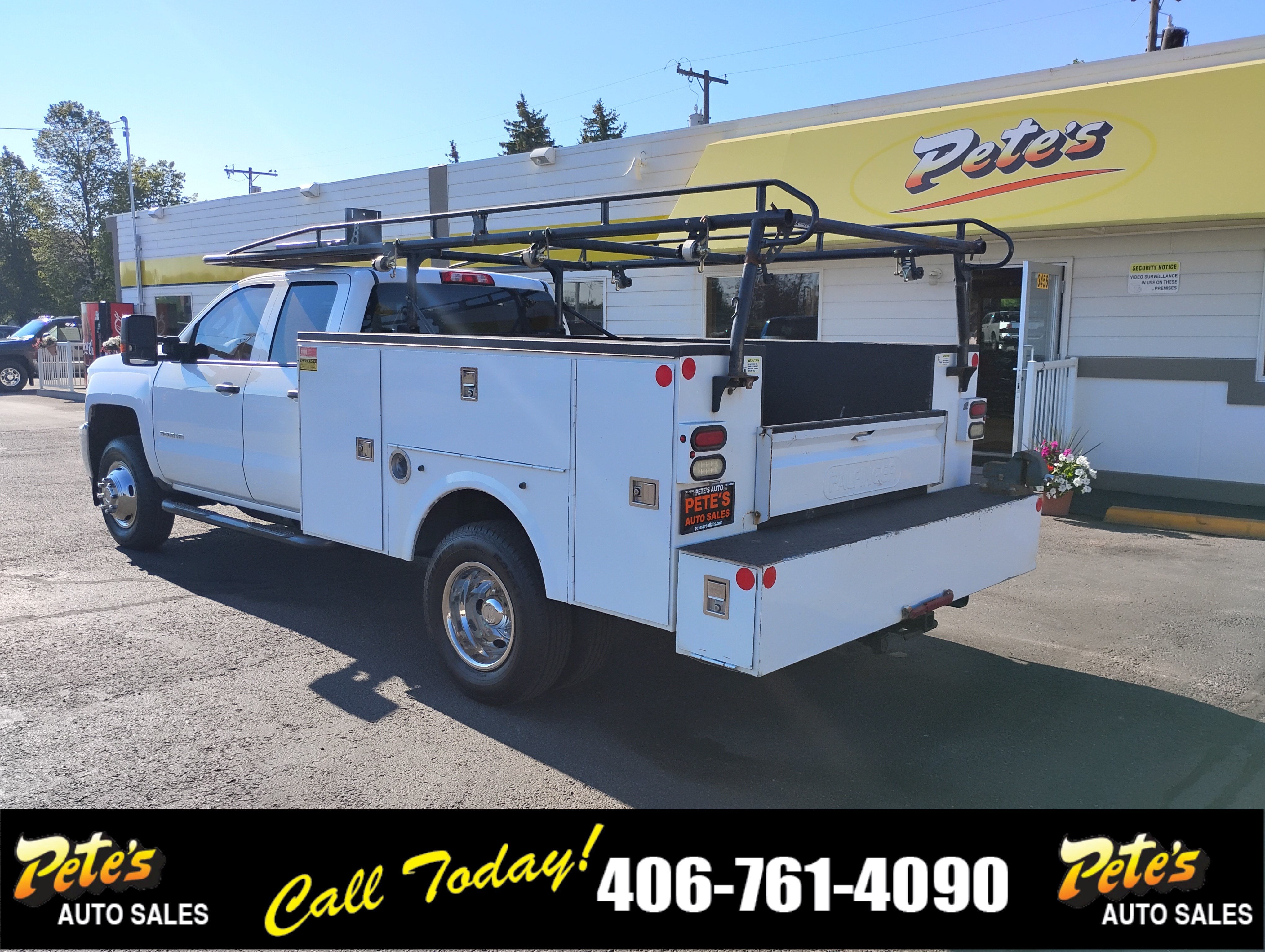 2017 Chevrolet Silverado 3500HD Utility Box
