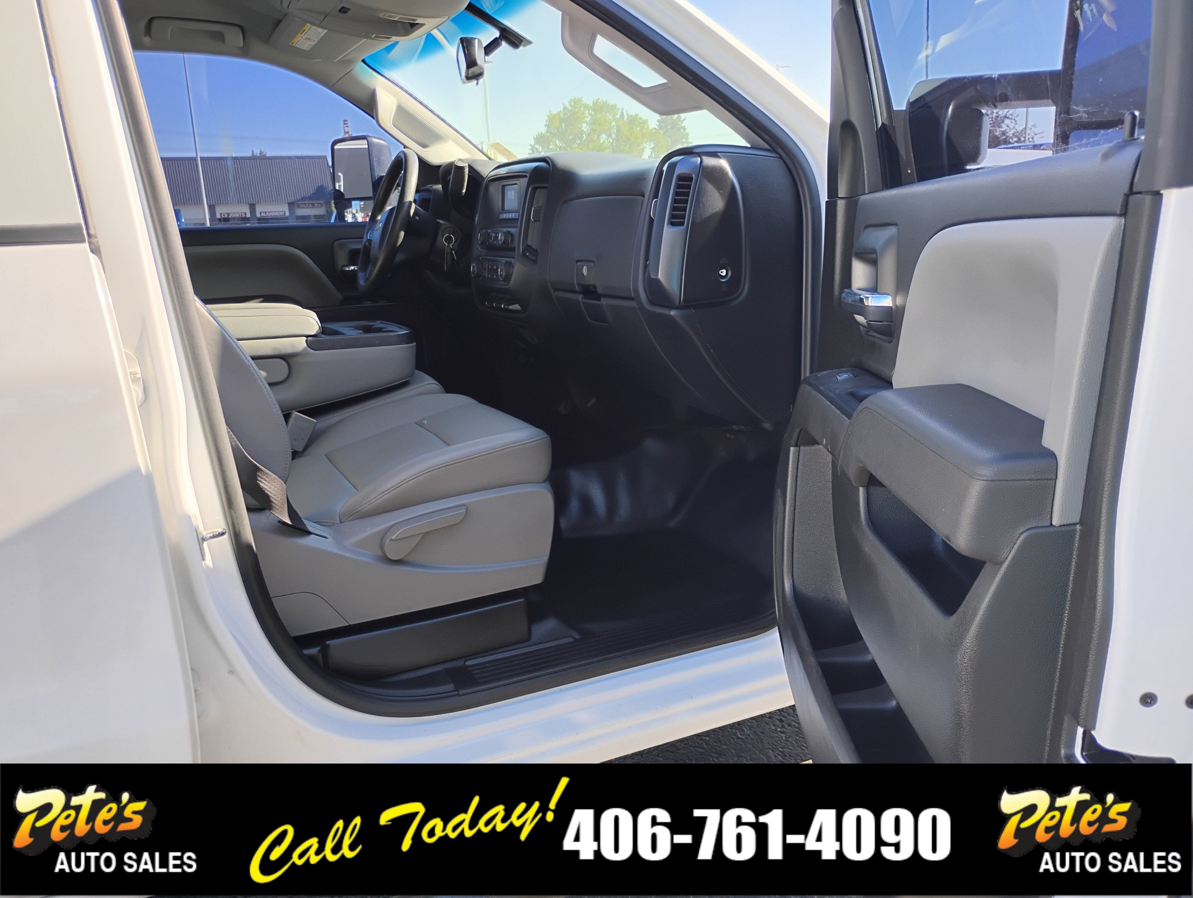 2017 Chevrolet Silverado 3500HD Utility Box