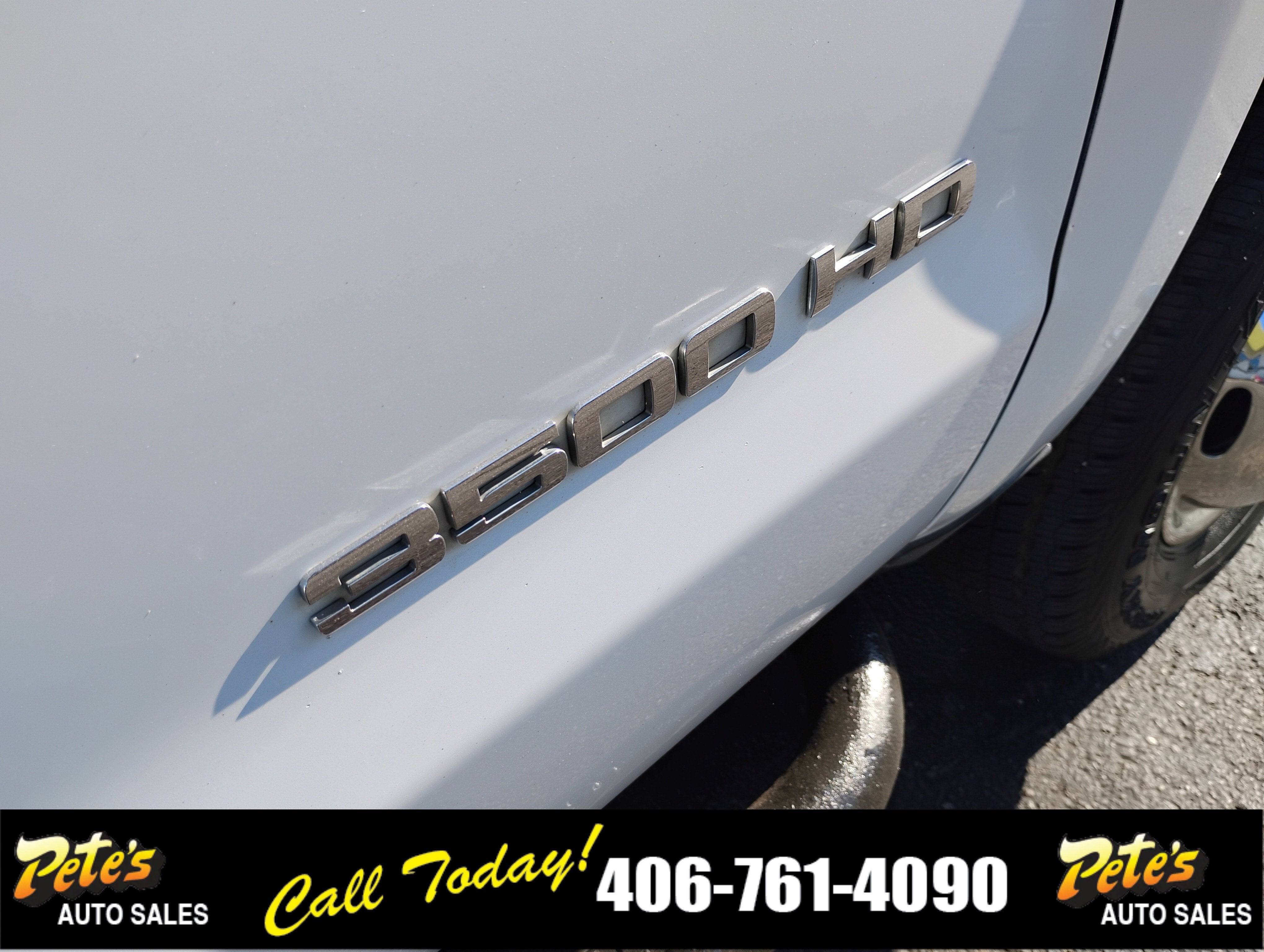 2017 Chevrolet Silverado 3500HD Utility Box
