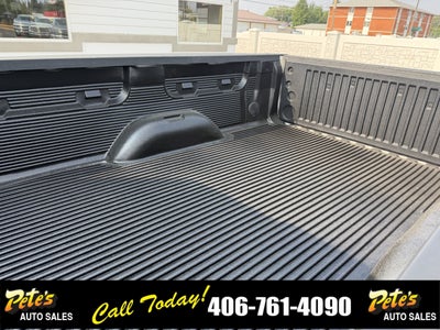2017 Chevrolet Silverado 3500HD Dually