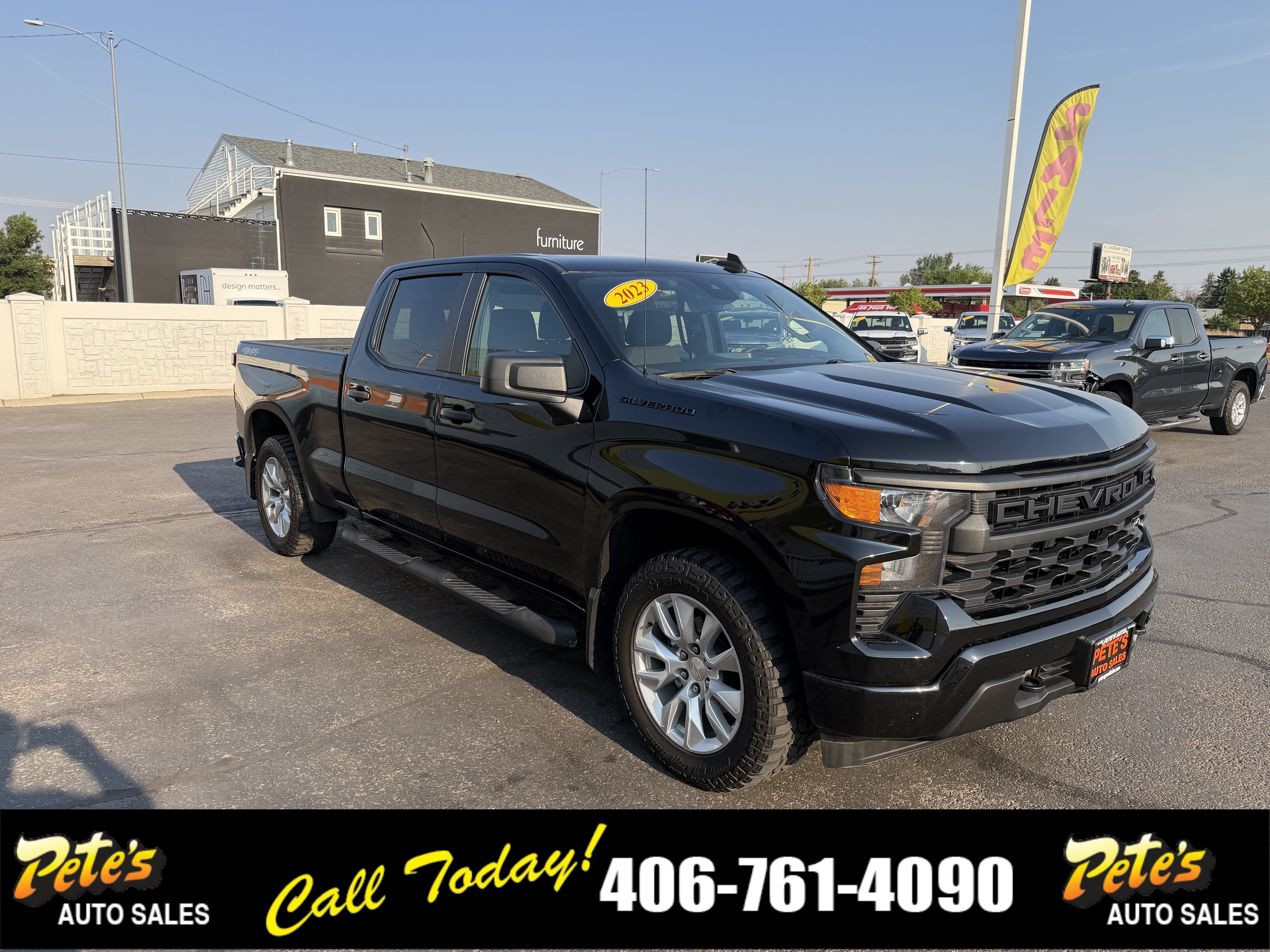 2023 Chevrolet Silverado 1500 Custom