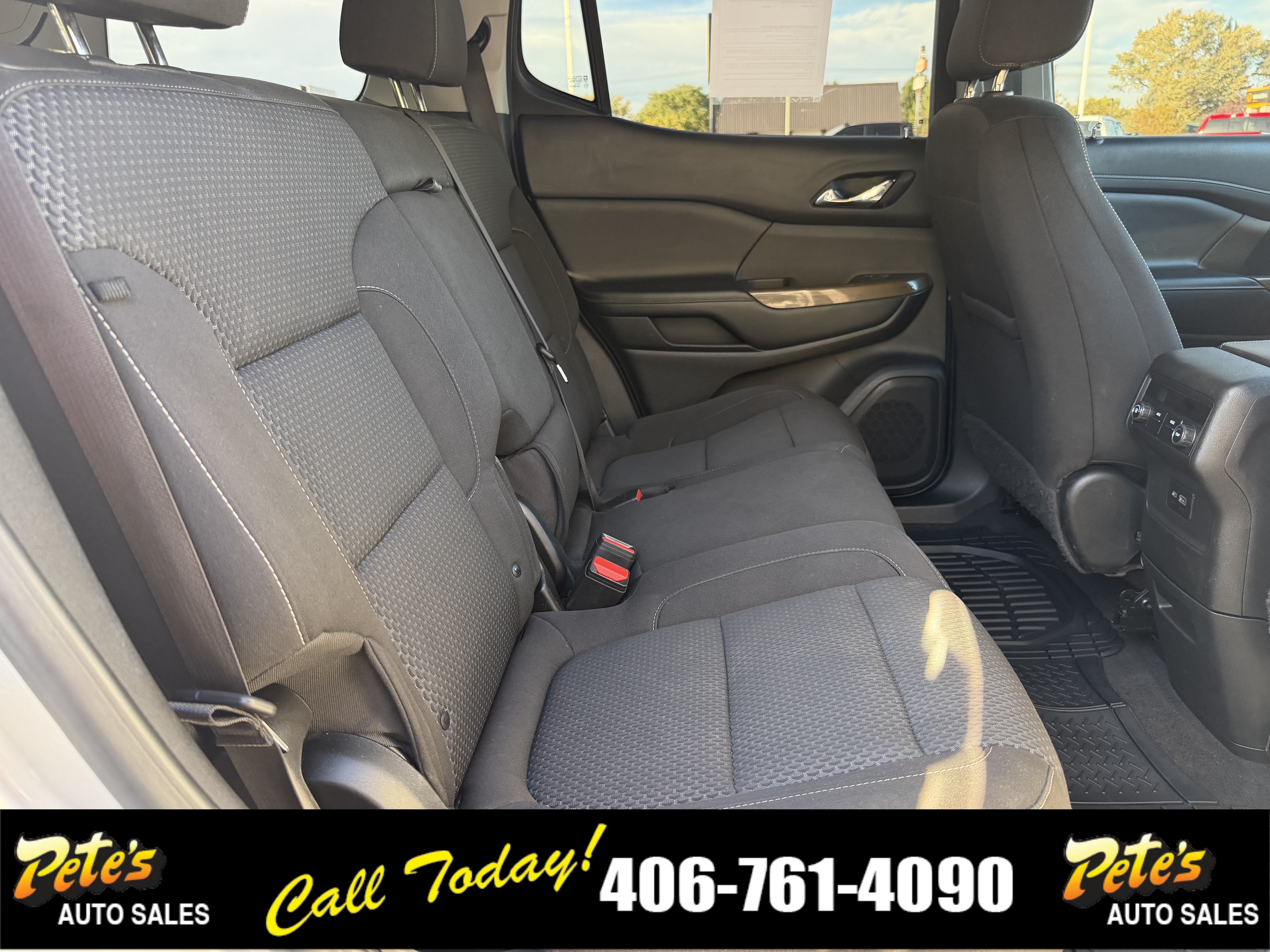 2020 GMC Acadia SLE