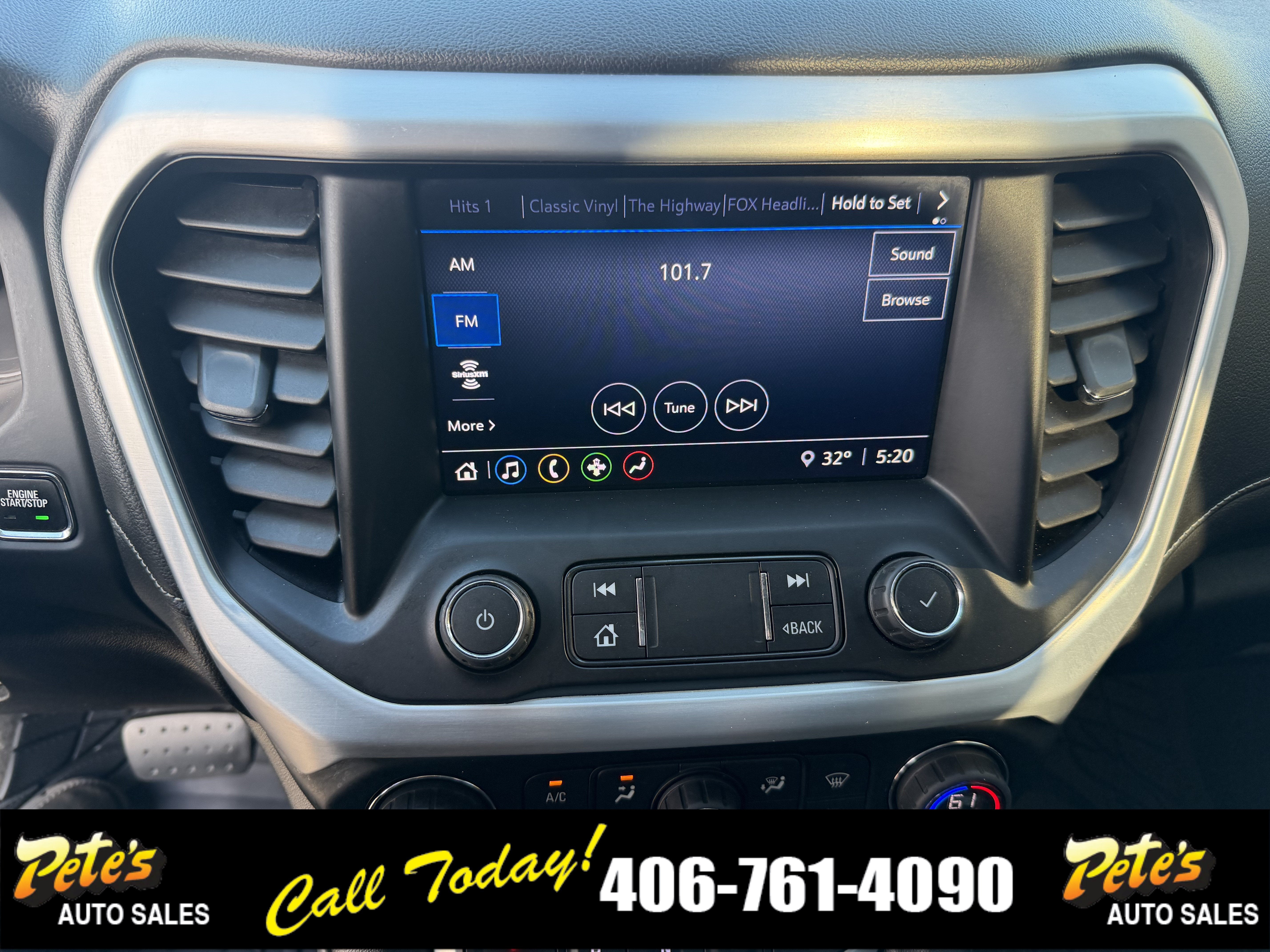 2020 GMC Acadia SLE