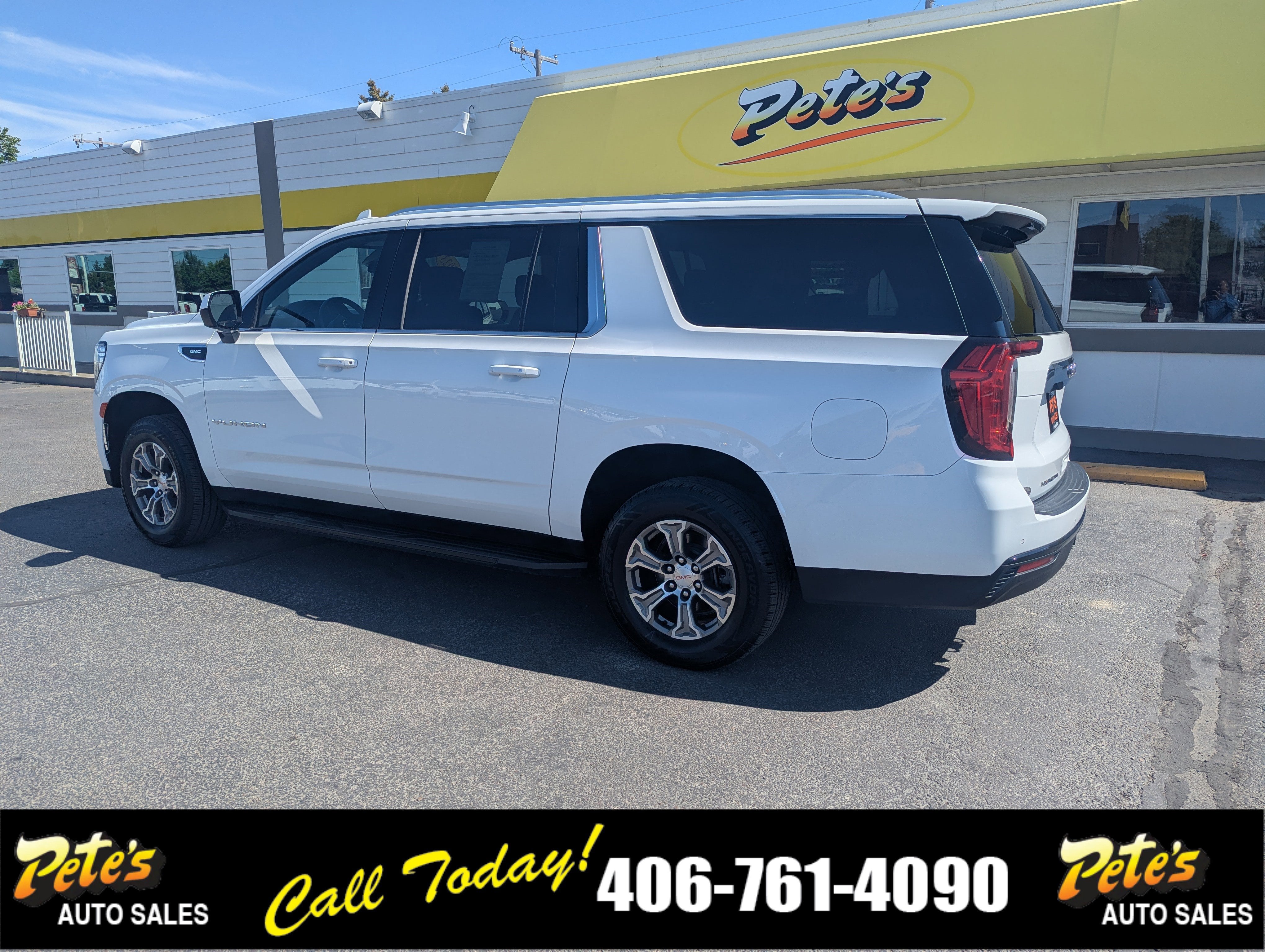 2023 GMC Yukon XL SLE