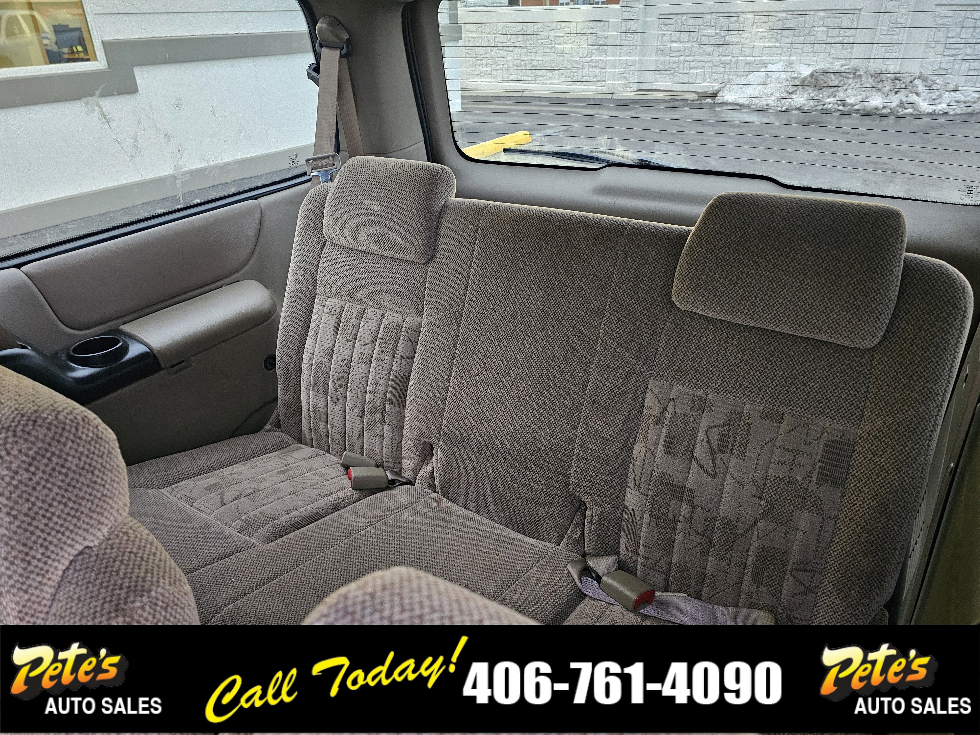 2004 Pontiac Montana w/1SA Pkg