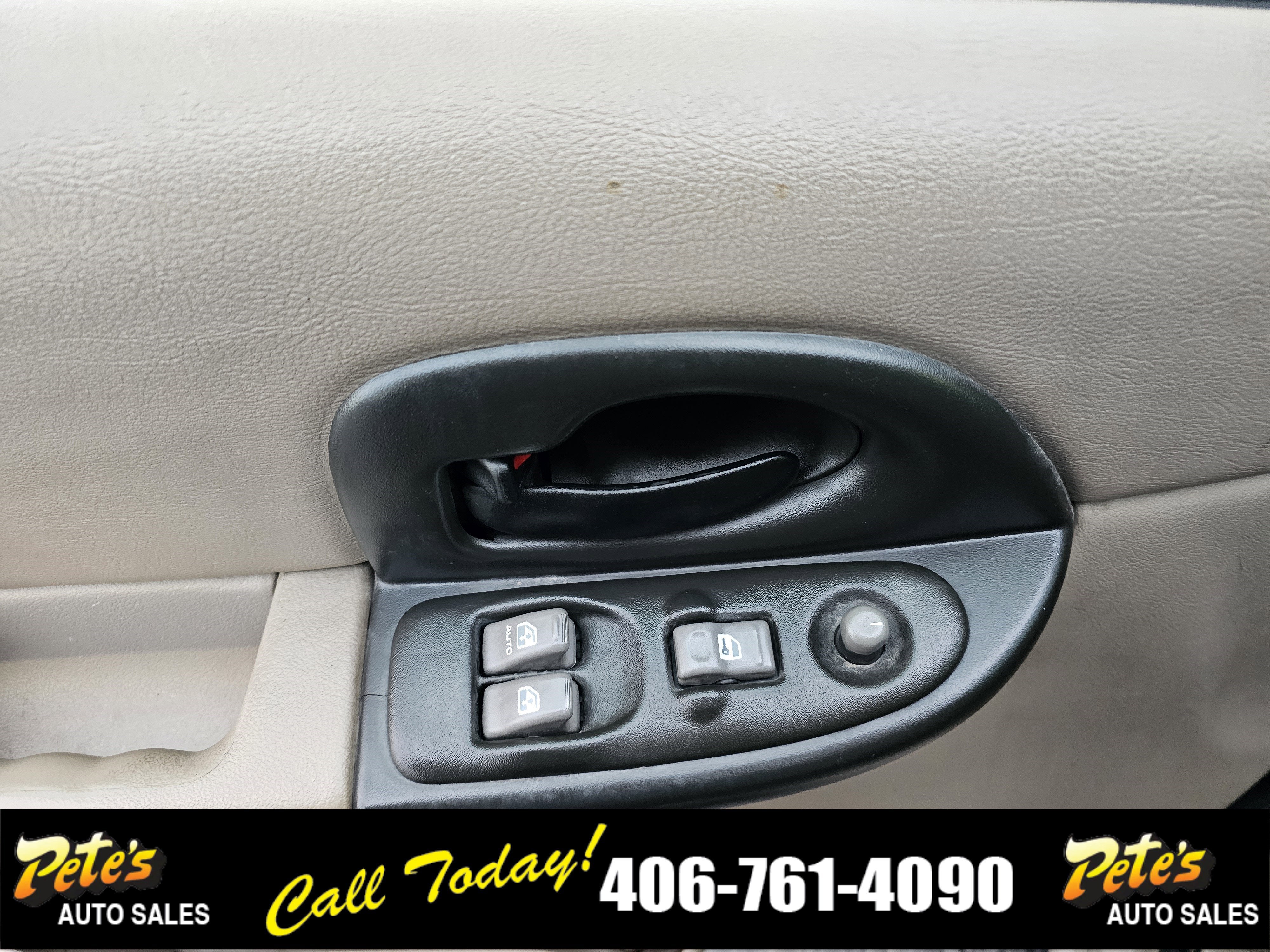 2004 Pontiac Montana w/1SA Pkg