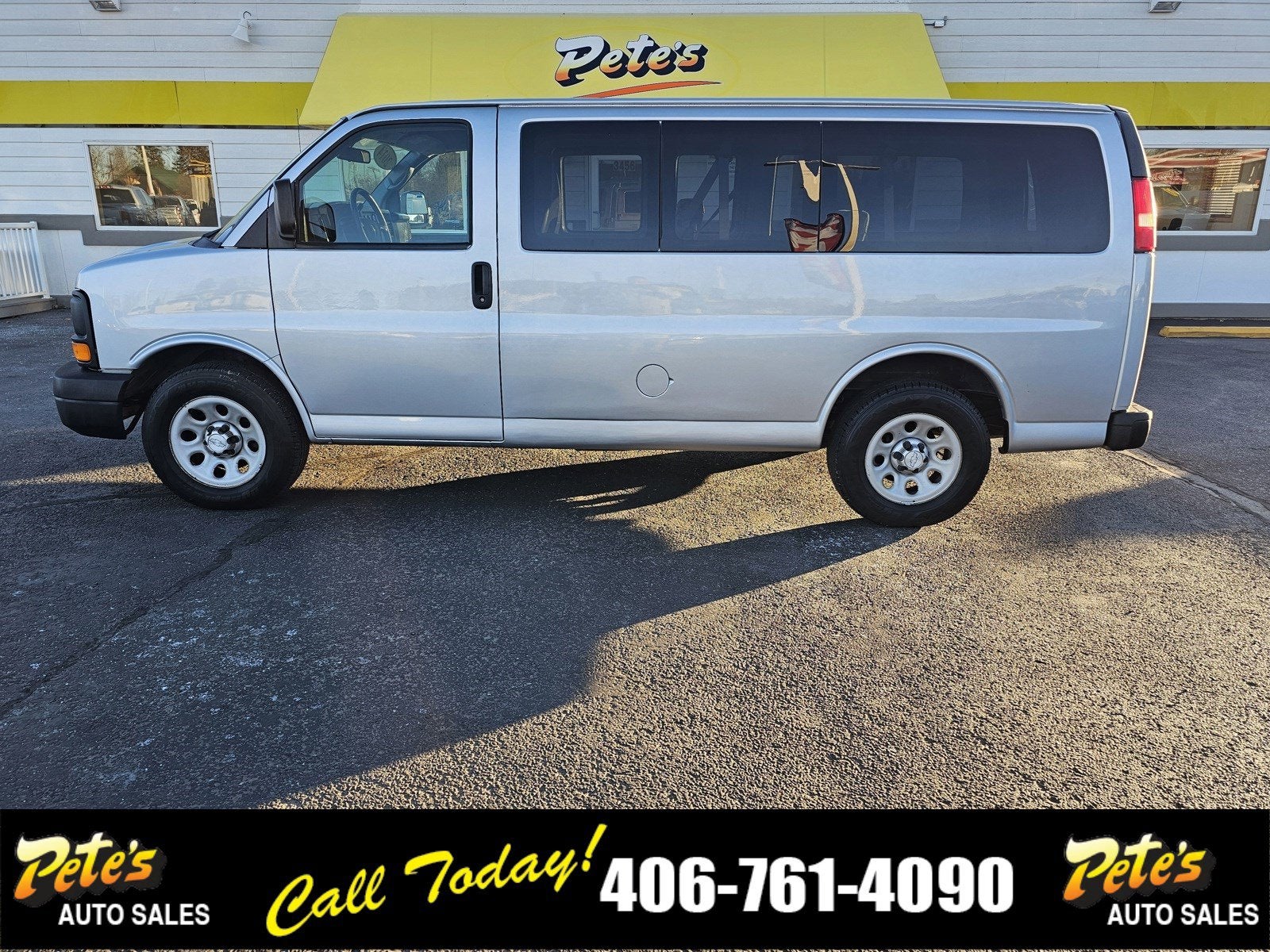 2014 Chevrolet Express Passenger LS