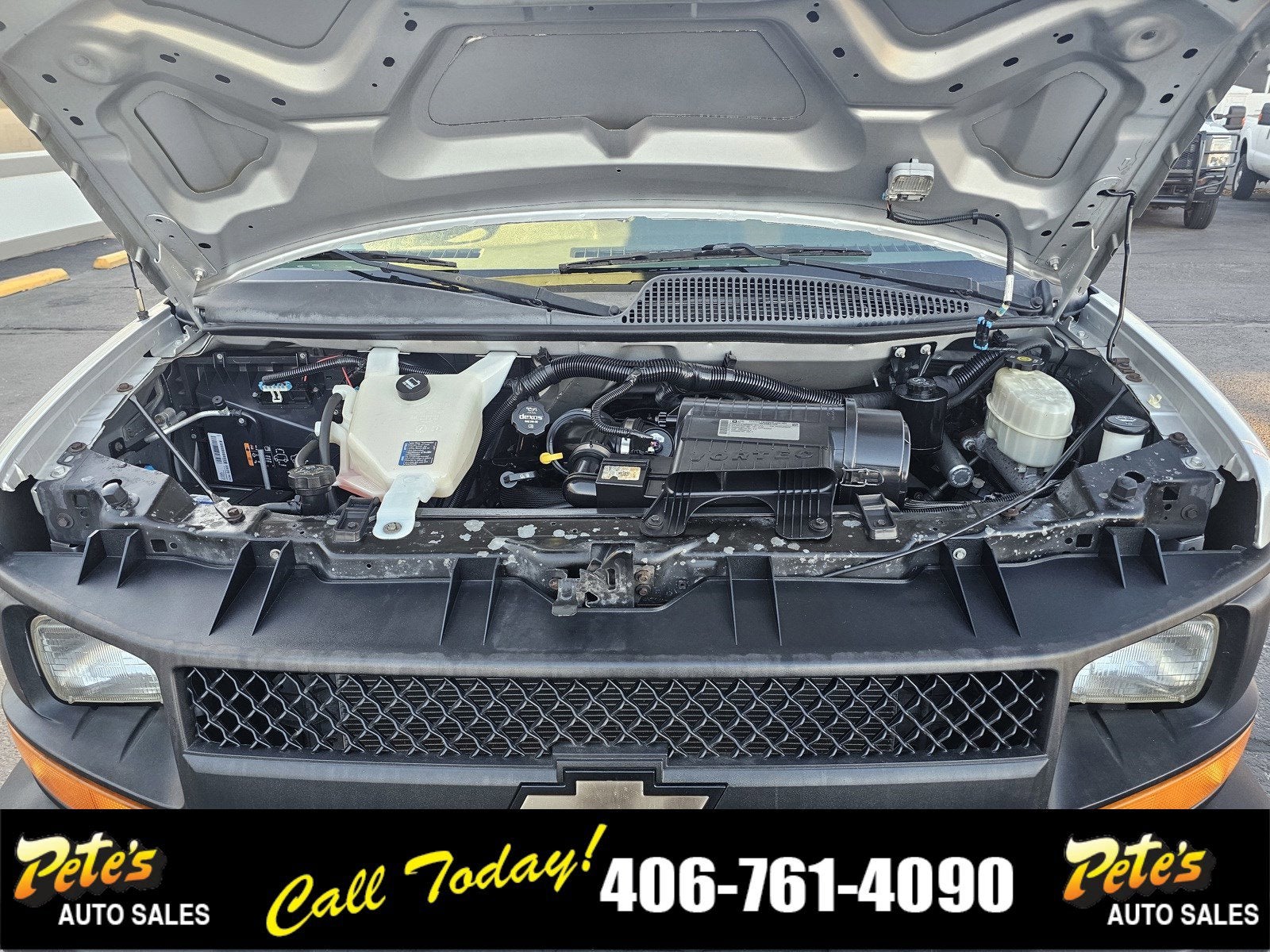 2014 Chevrolet Express Passenger LS