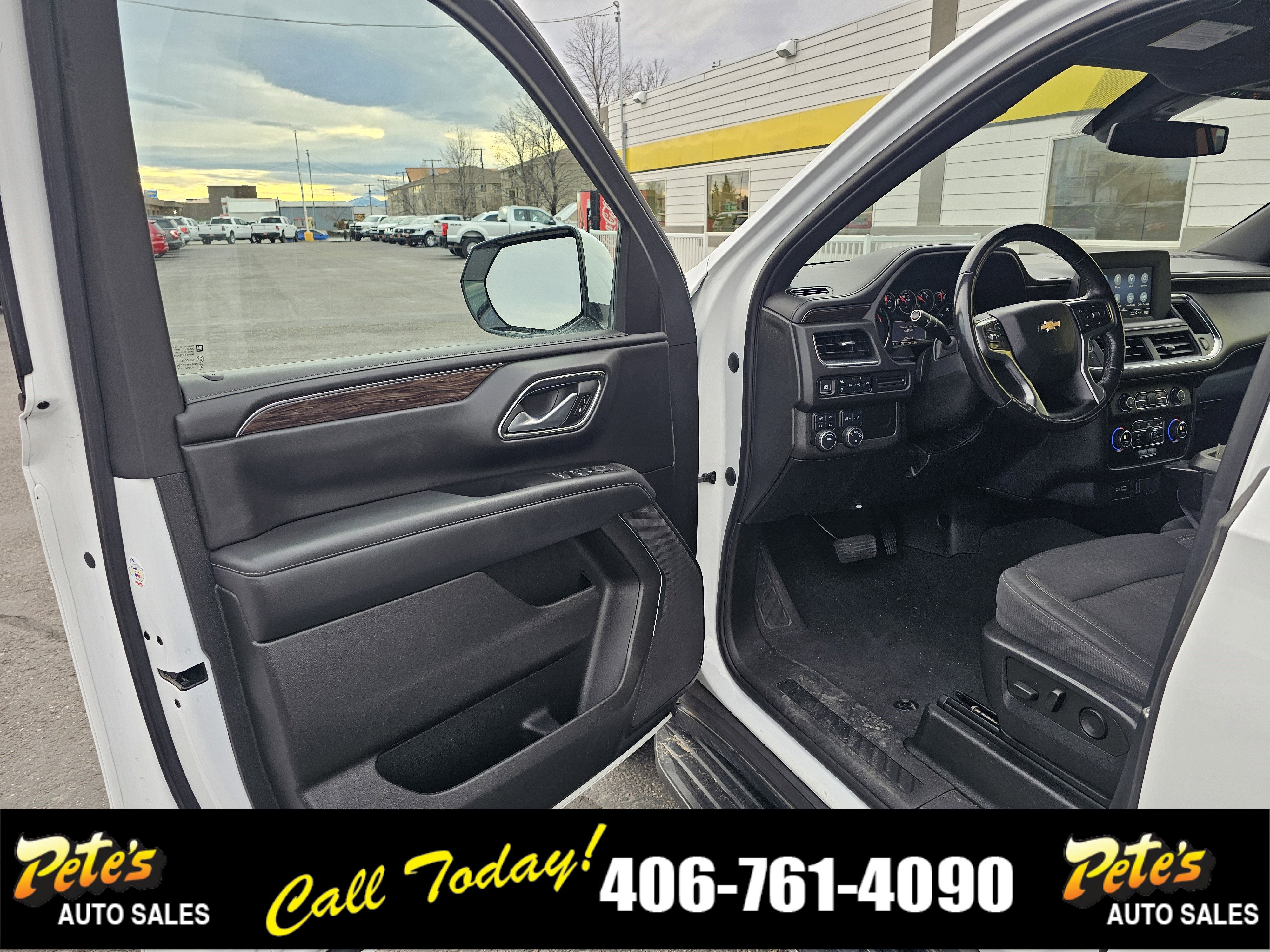 2022 Chevrolet Suburban LS