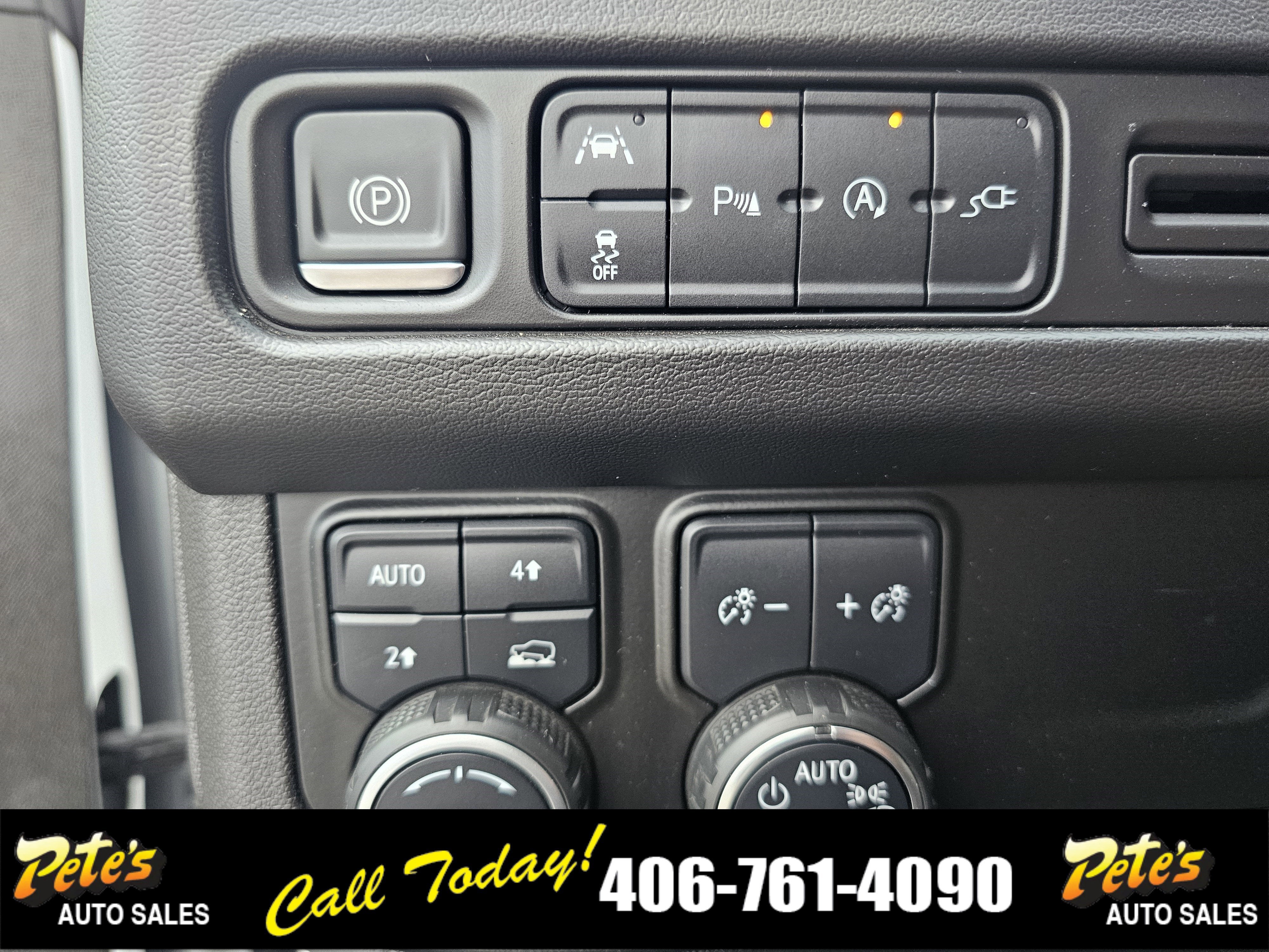 2022 Chevrolet Suburban LS