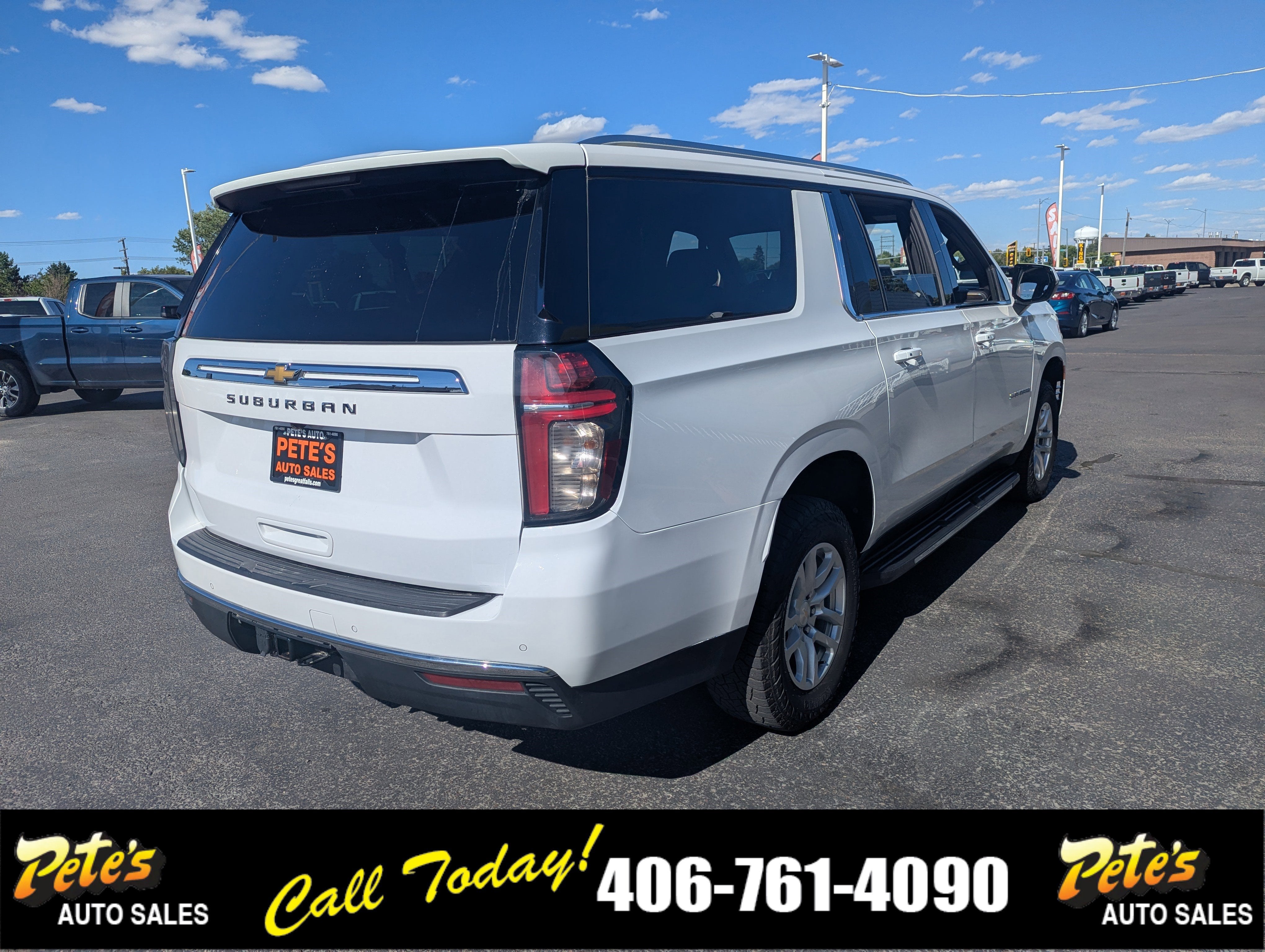 2022 Chevrolet Suburban LS