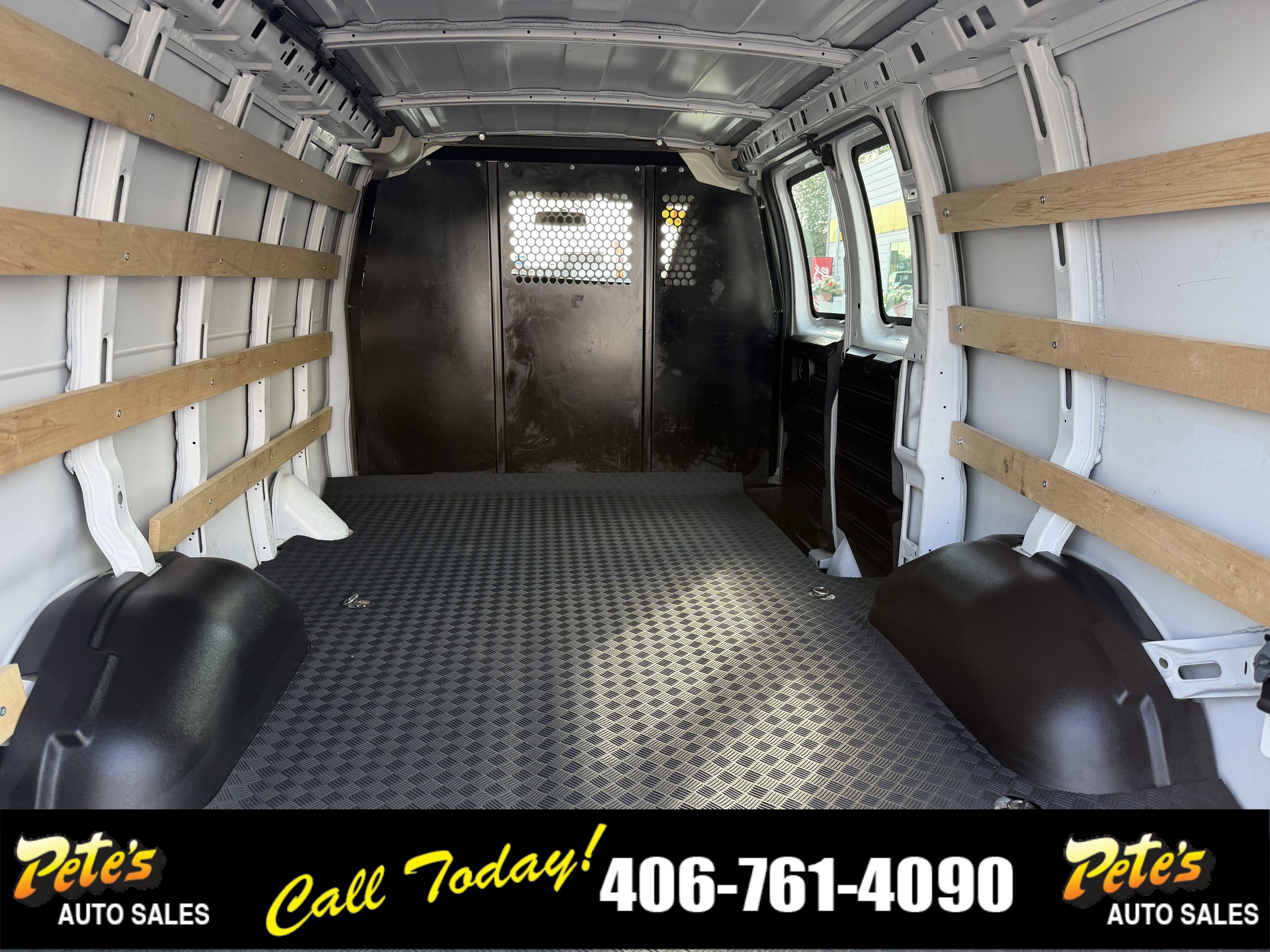 2024 GMC Savana Cargo Van RWD CARGO