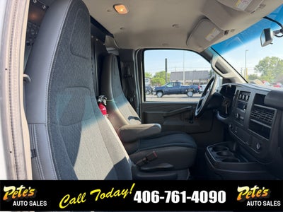 2021 GMC Savana Cargo Van