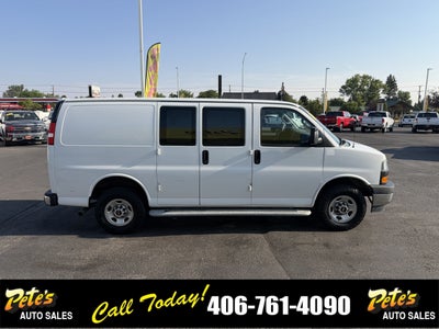 2021 GMC Savana Cargo Van