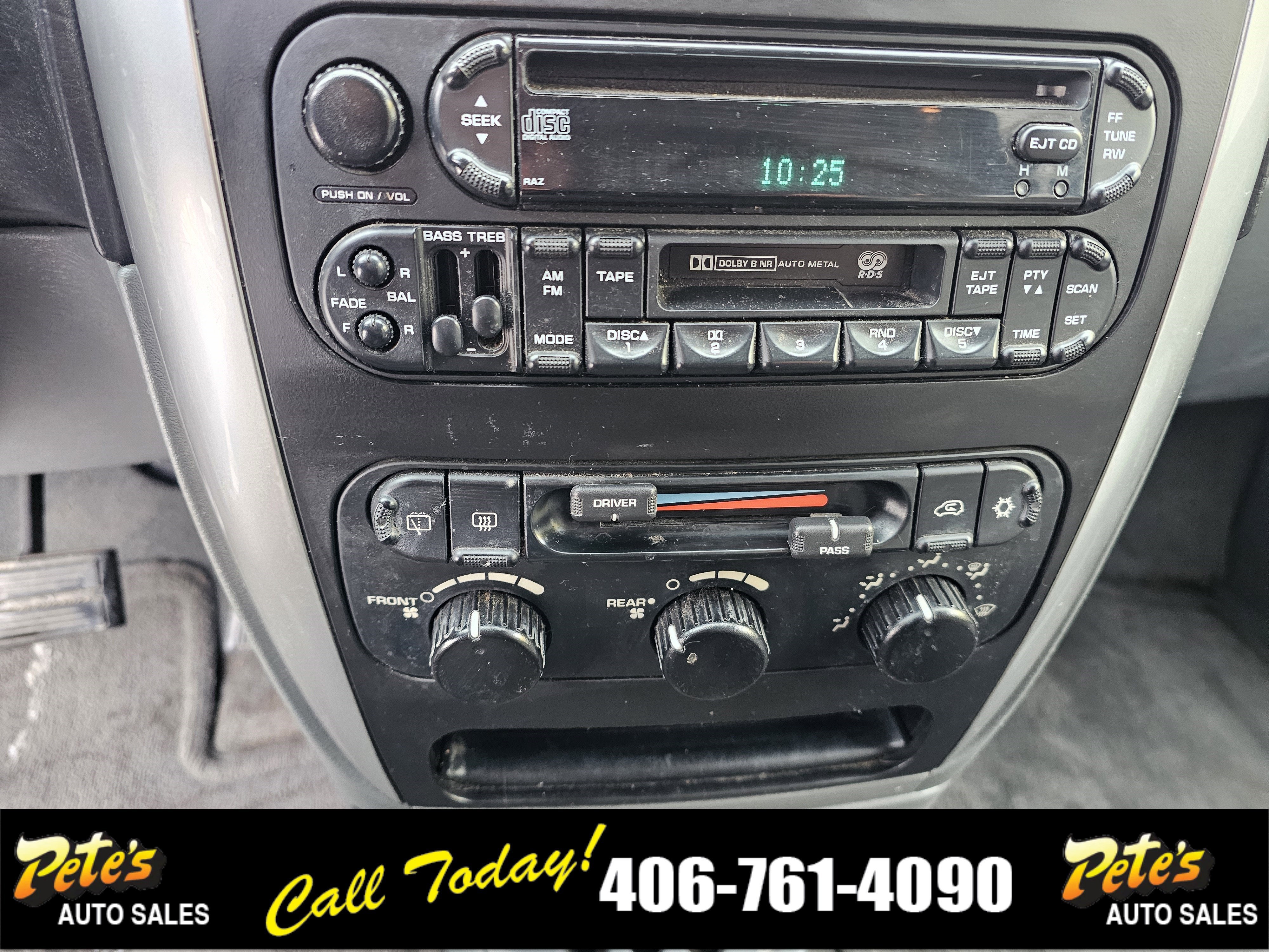 2007 Chrysler Town & Country LWB Touring