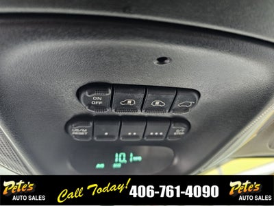 2007 Chrysler Town & Country LWB Touring