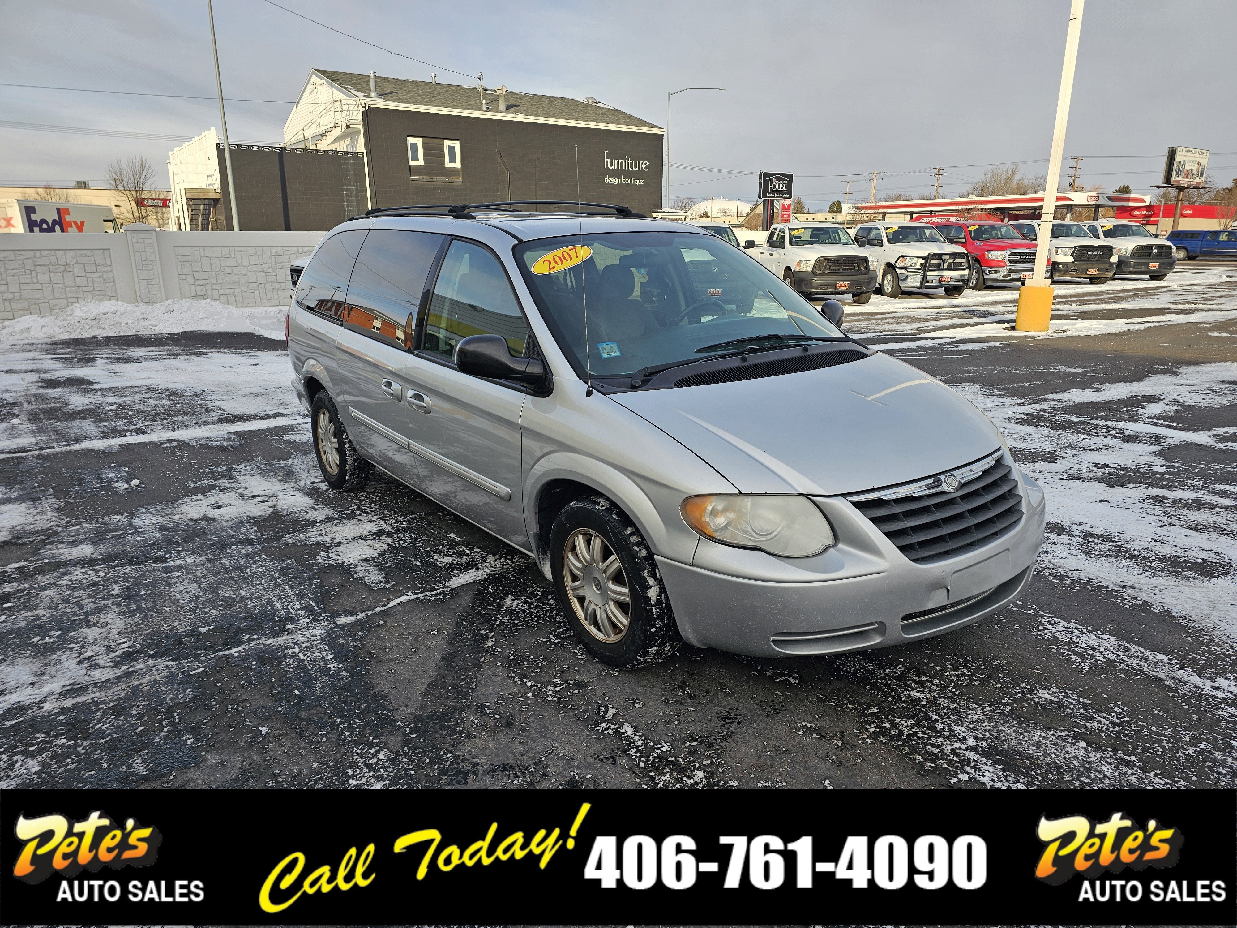 2007 Chrysler Town & Country LWB Touring