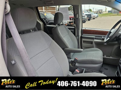 2009 Chrysler Town & Country Touring