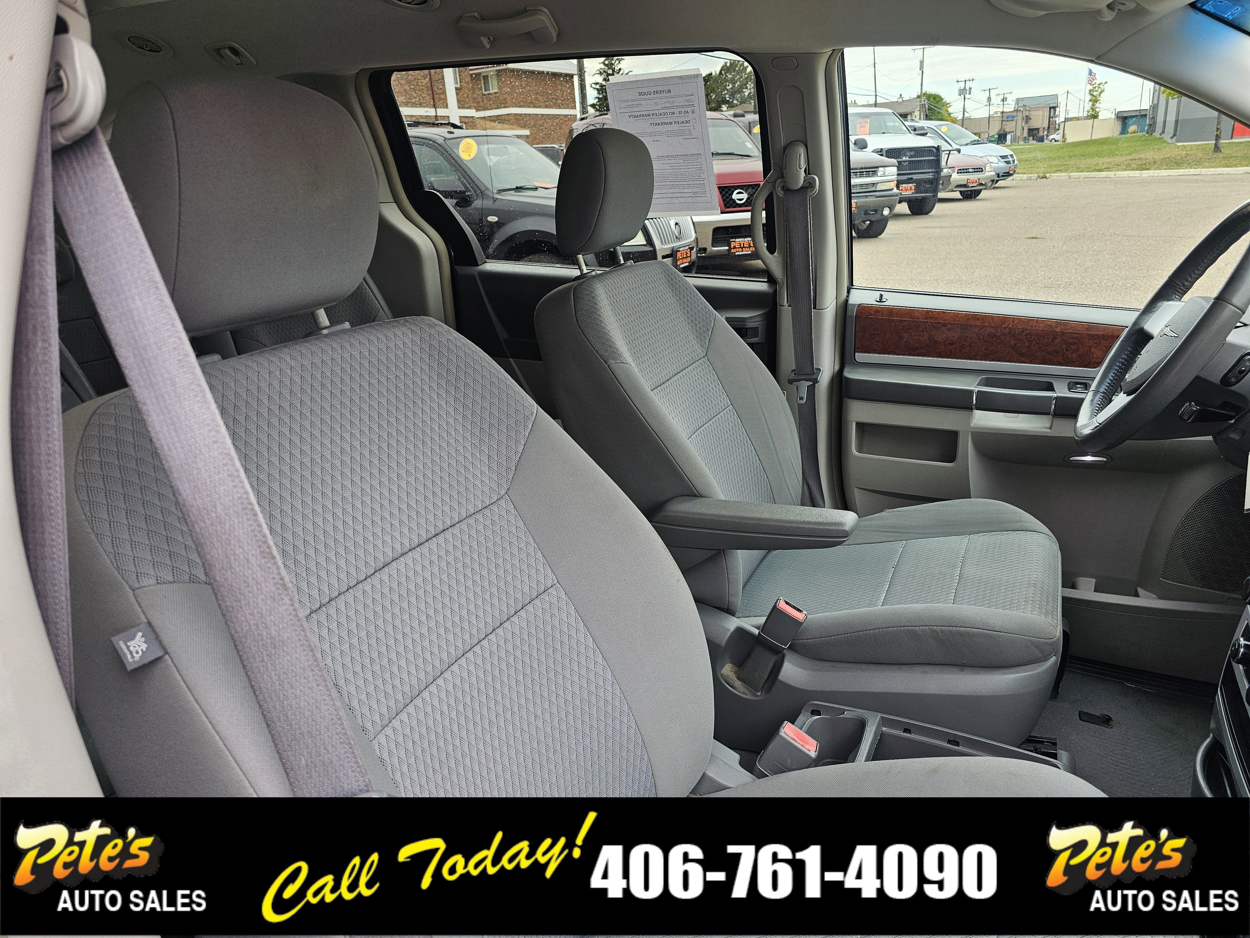2009 Chrysler Town & Country Touring