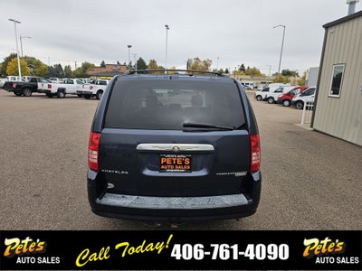 2009 Chrysler Town & Country Touring