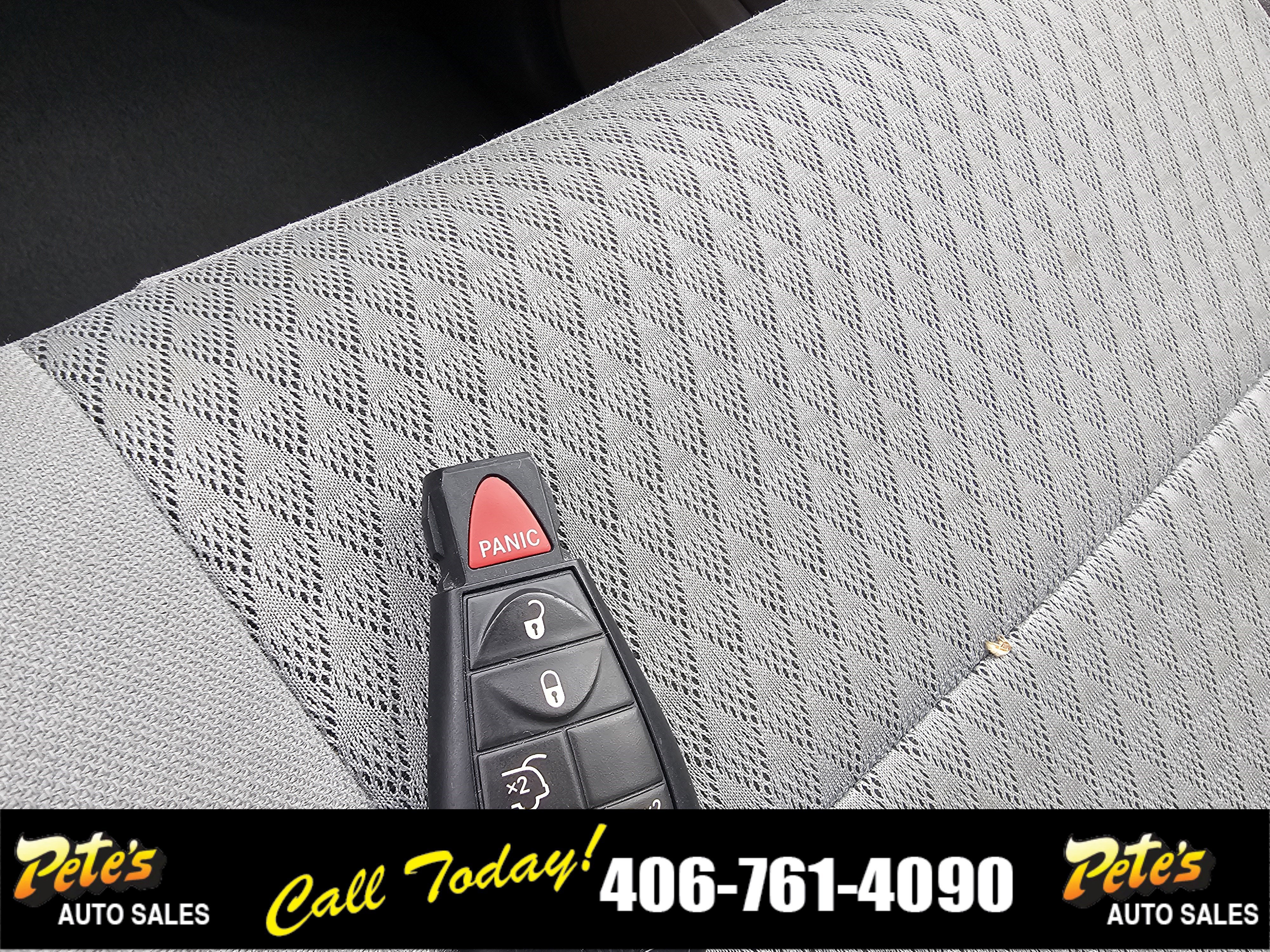 2009 Chrysler Town & Country Touring