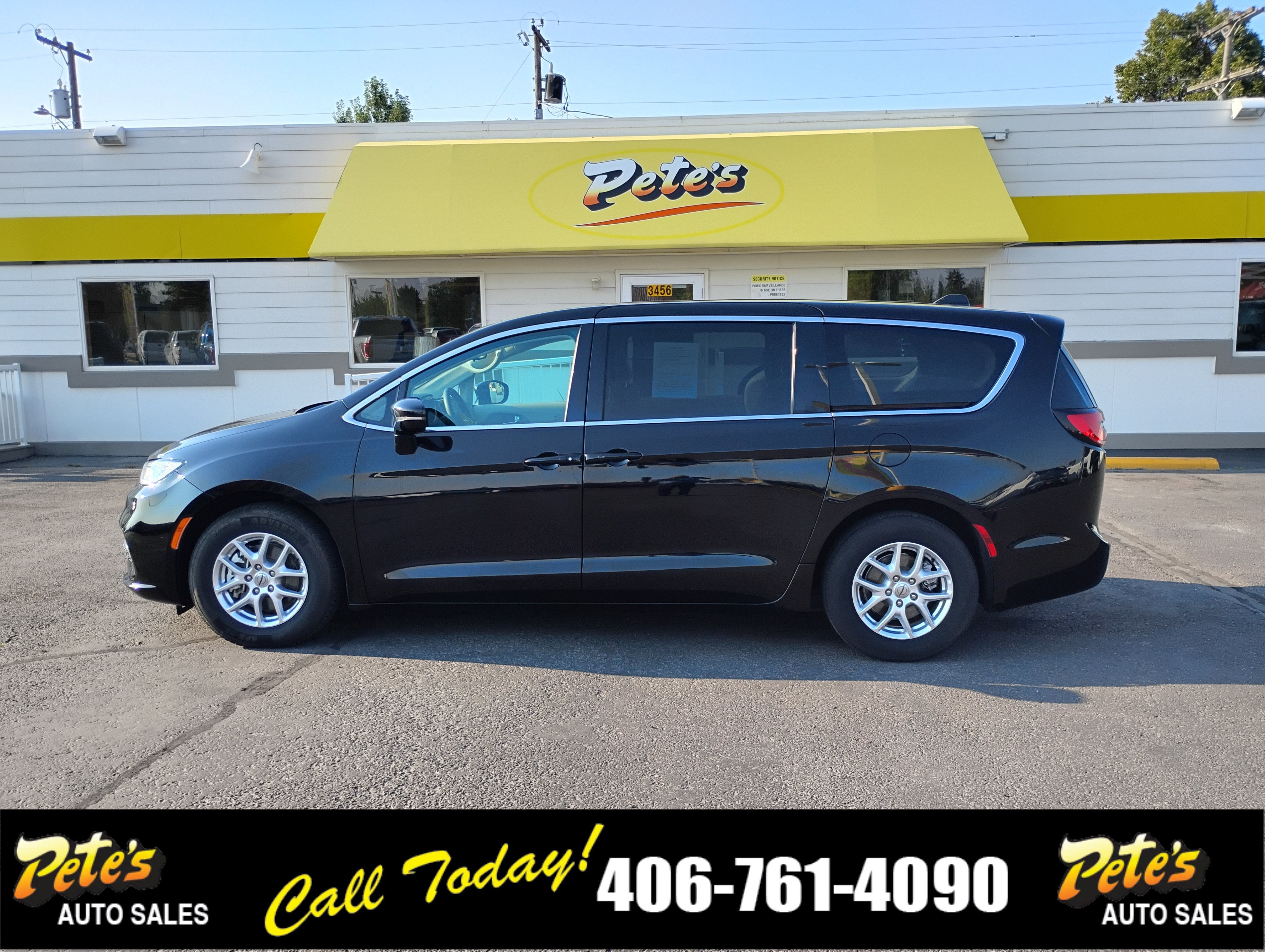 2024 Chrysler Pacifica Touring L
