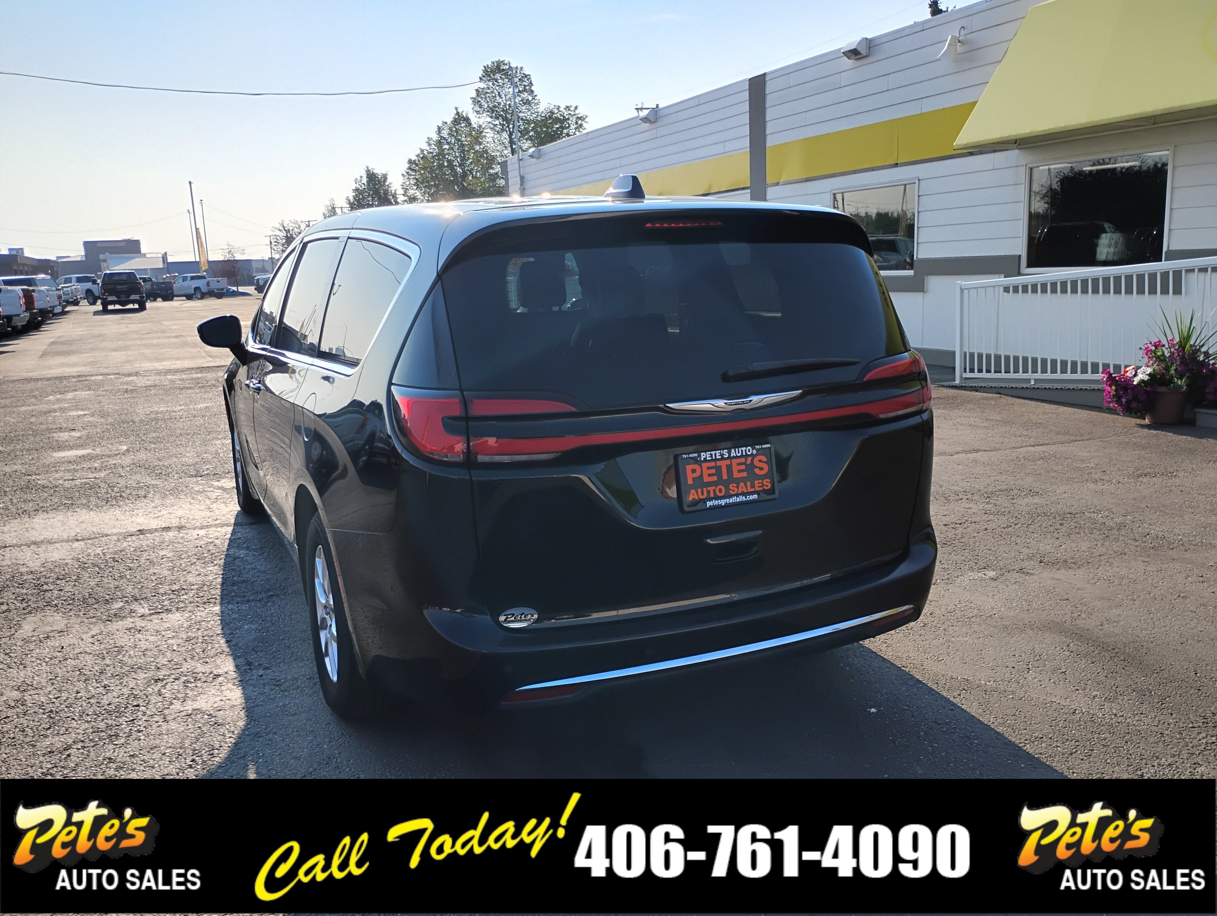 2024 Chrysler Pacifica Touring L