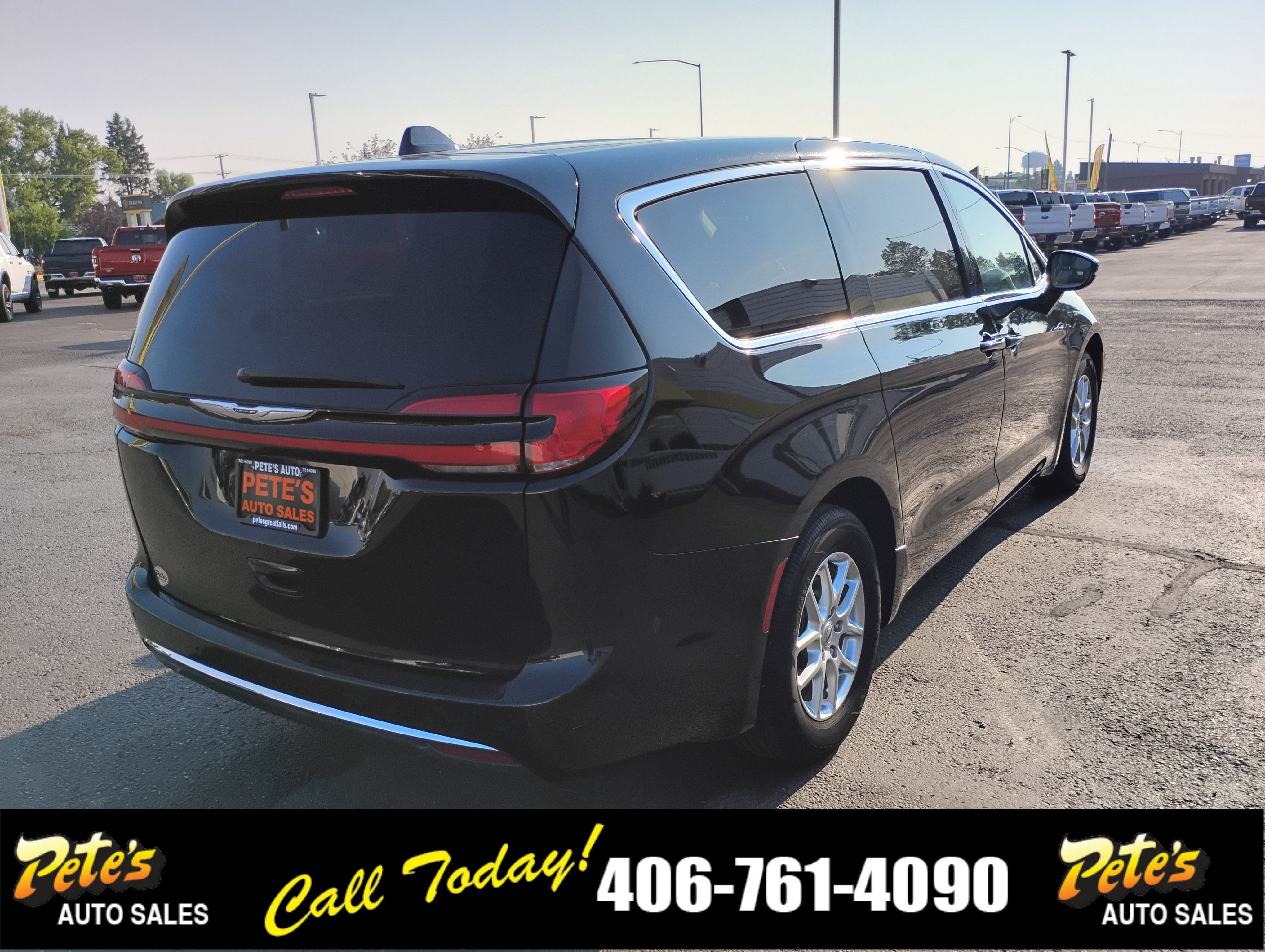 2024 Chrysler Pacifica Touring L