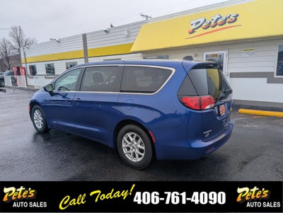 2021 Chrysler Voyager LX