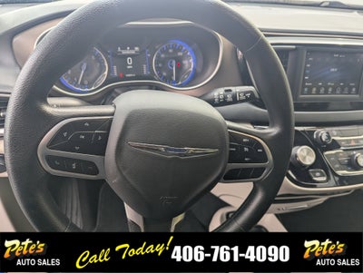 2021 Chrysler Voyager LX