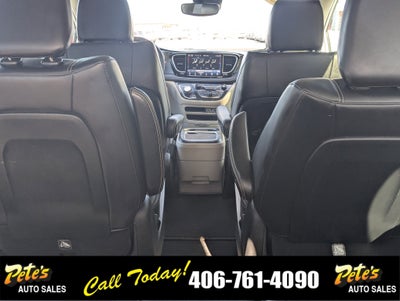 2023 Chrysler Pacifica Hybrid Touring L