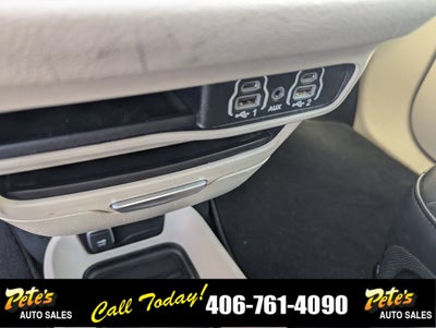 2023 Chrysler Pacifica Hybrid Touring L