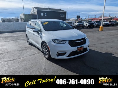 2023 Chrysler Pacifica Hybrid Touring L