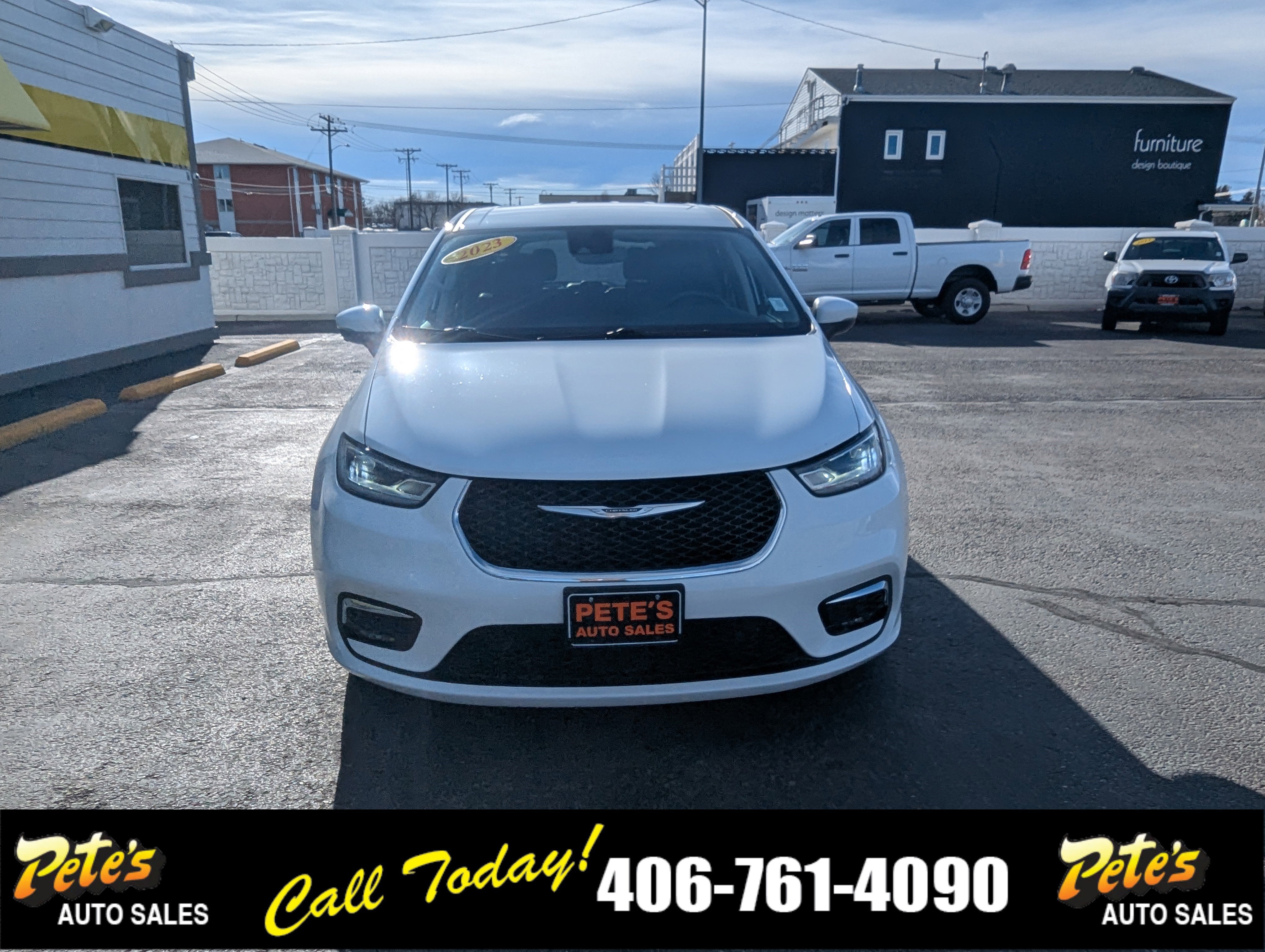 2023 Chrysler Pacifica Hybrid Touring L