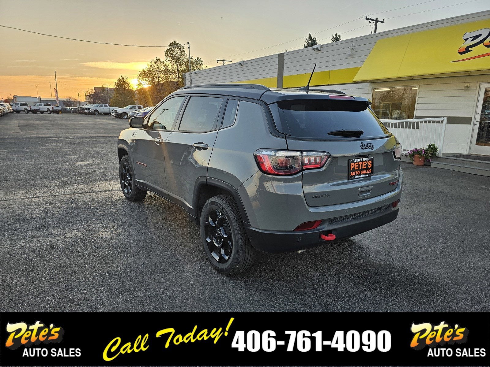 2023 Jeep Compass Trailhawk