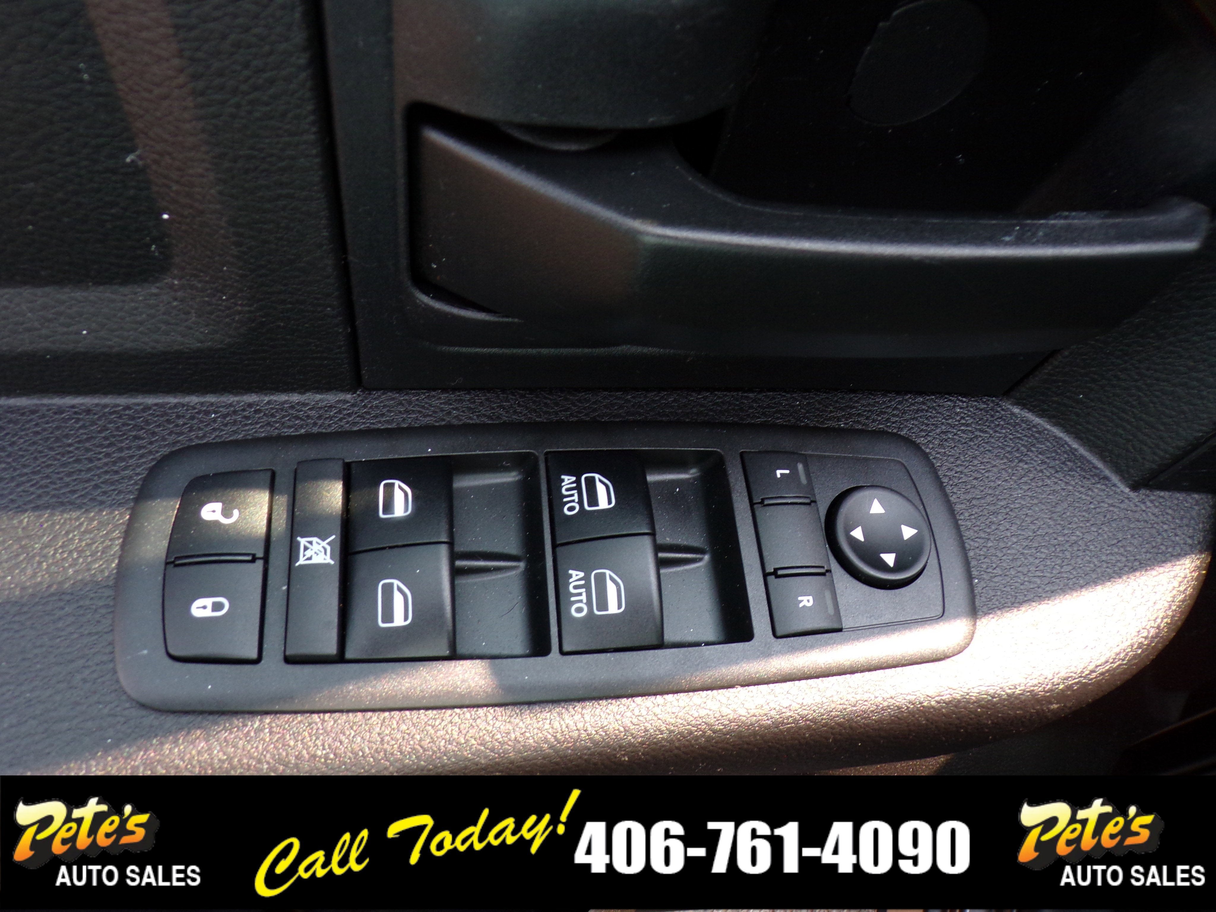 2017 RAM 1500 Crew Cab