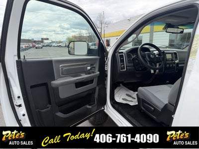 2016 RAM 3500 4WD Utility Box