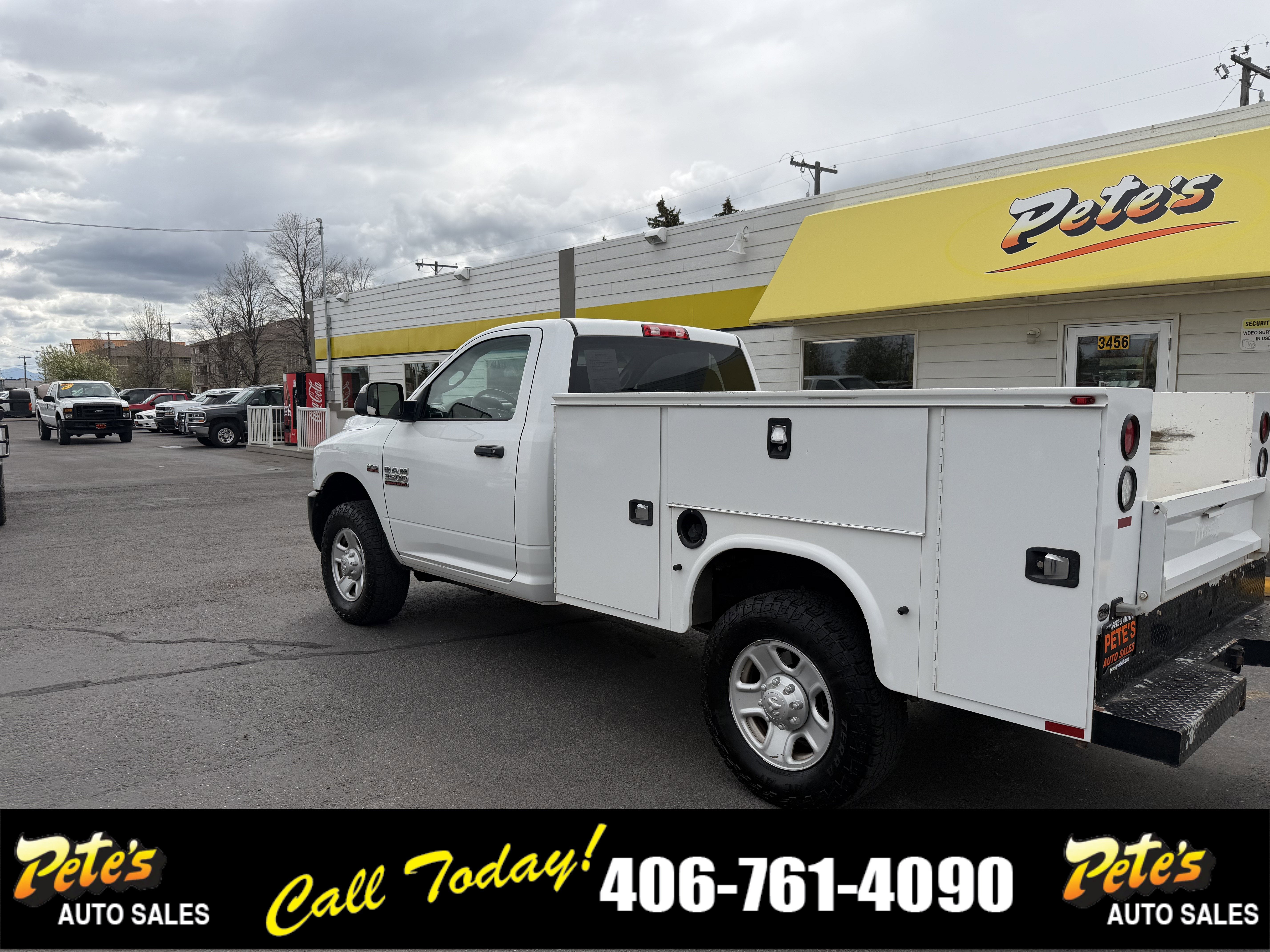 2016 RAM 3500 4WD Utility Box