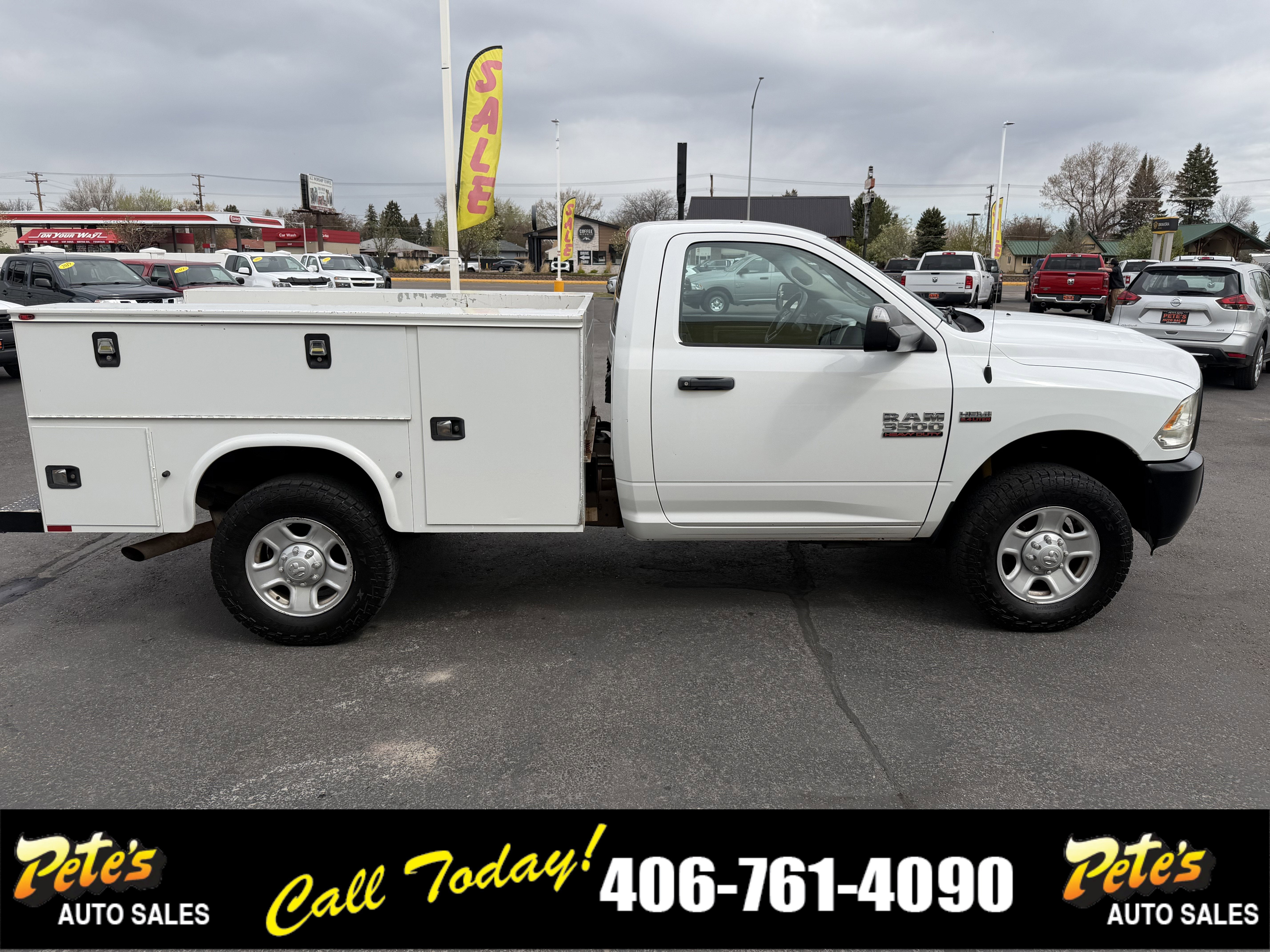2016 RAM 3500 4WD Utility Box