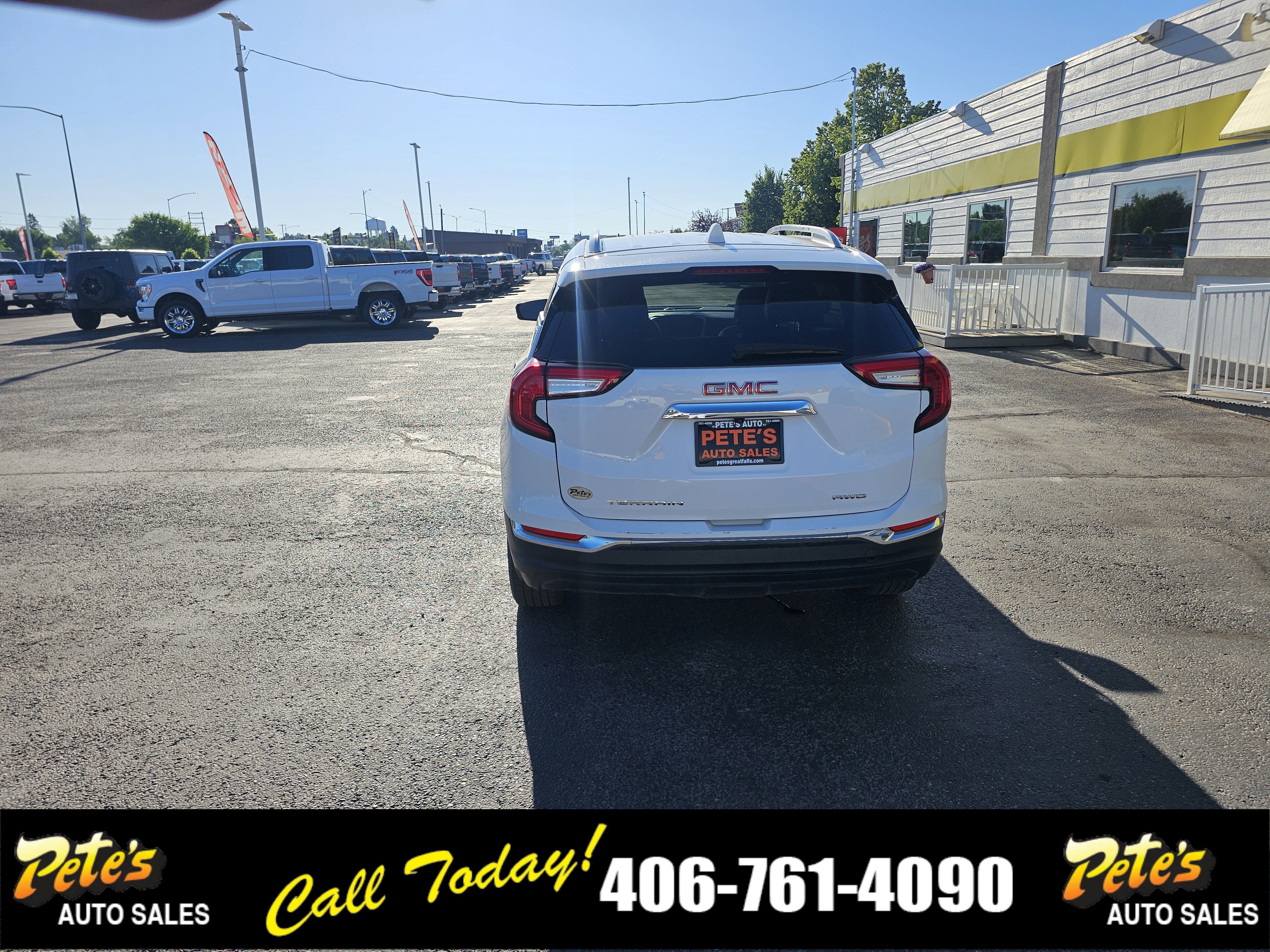 2024 GMC Terrain SLT