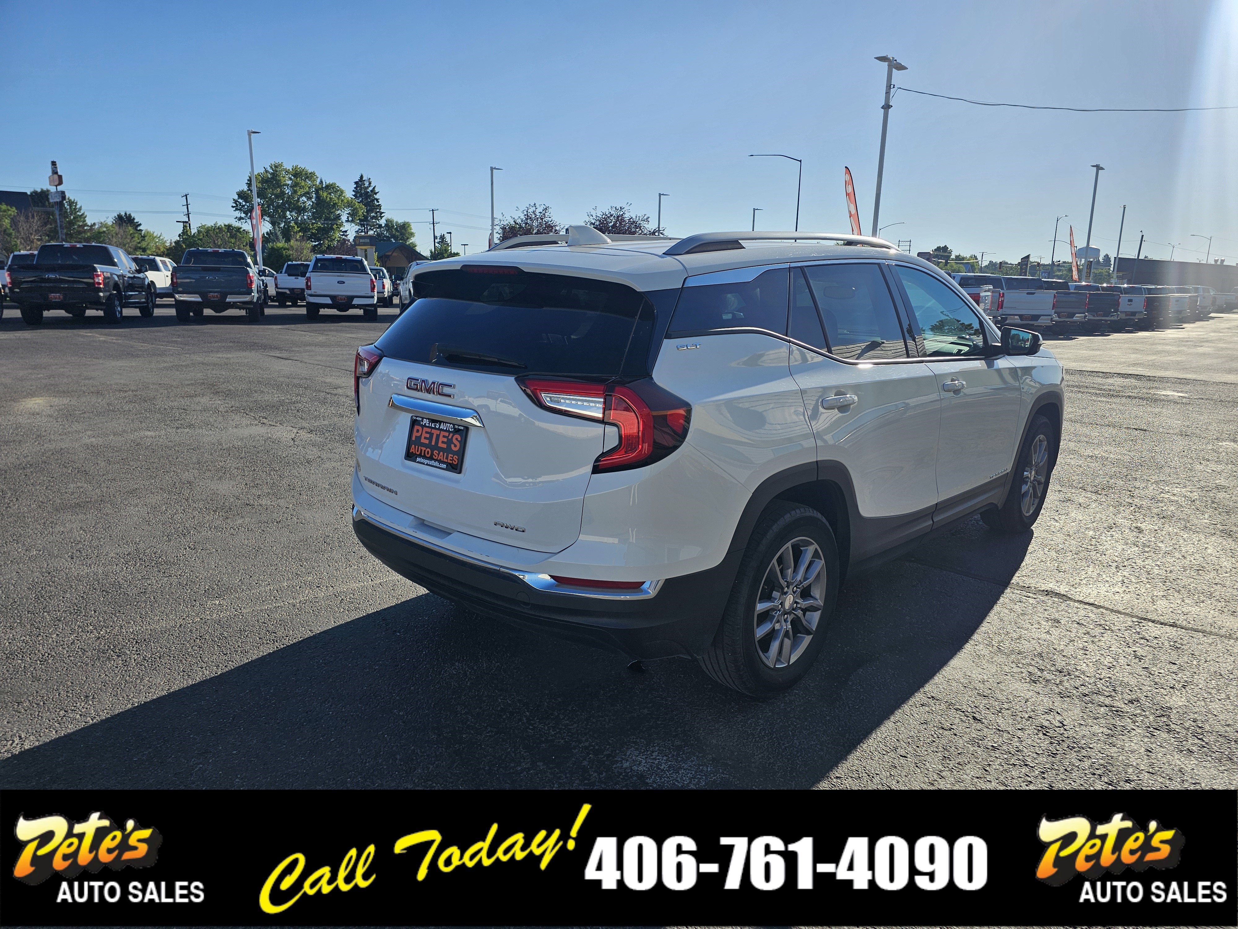 2024 GMC Terrain SLT