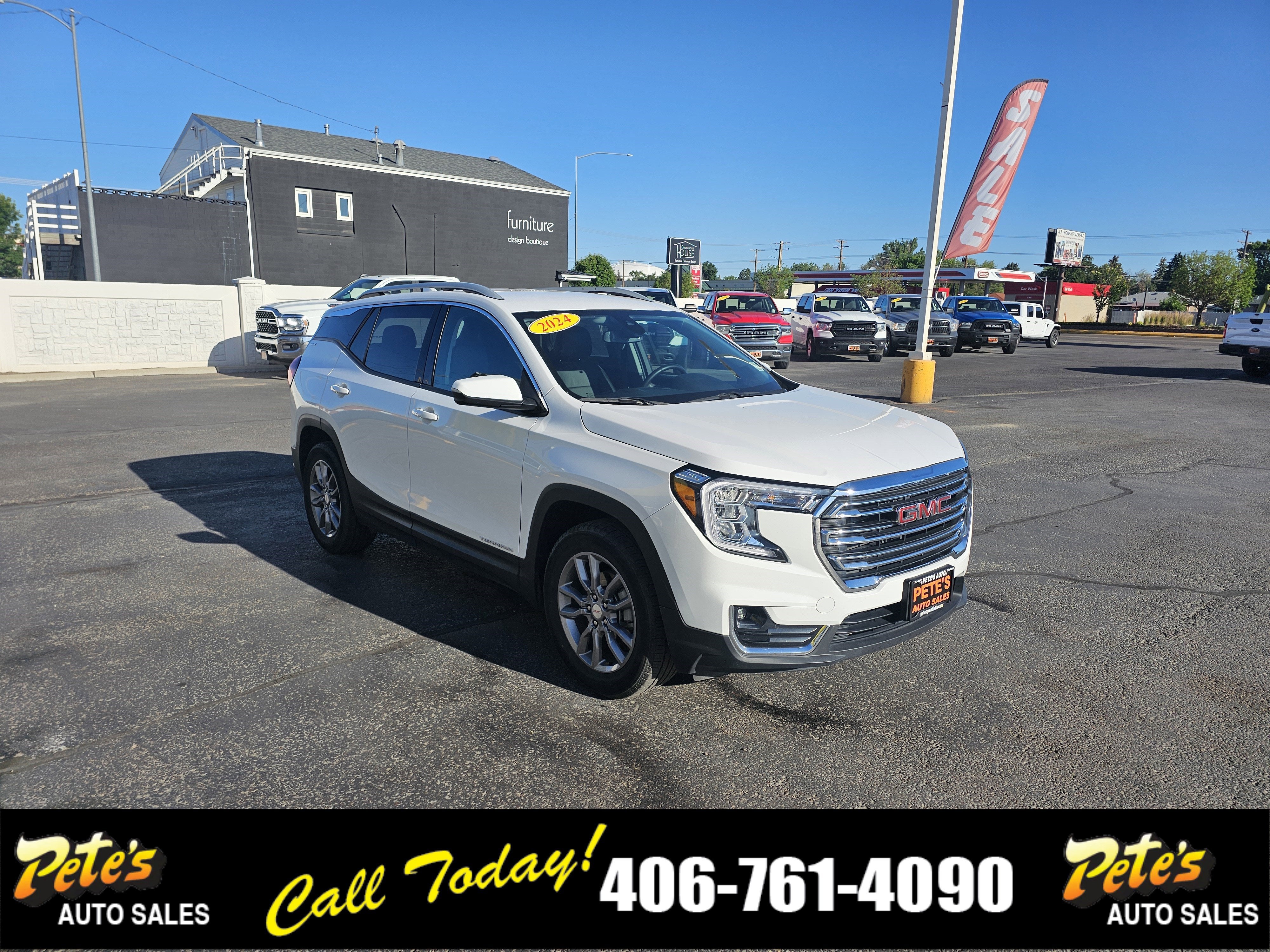 2024 GMC Terrain SLT