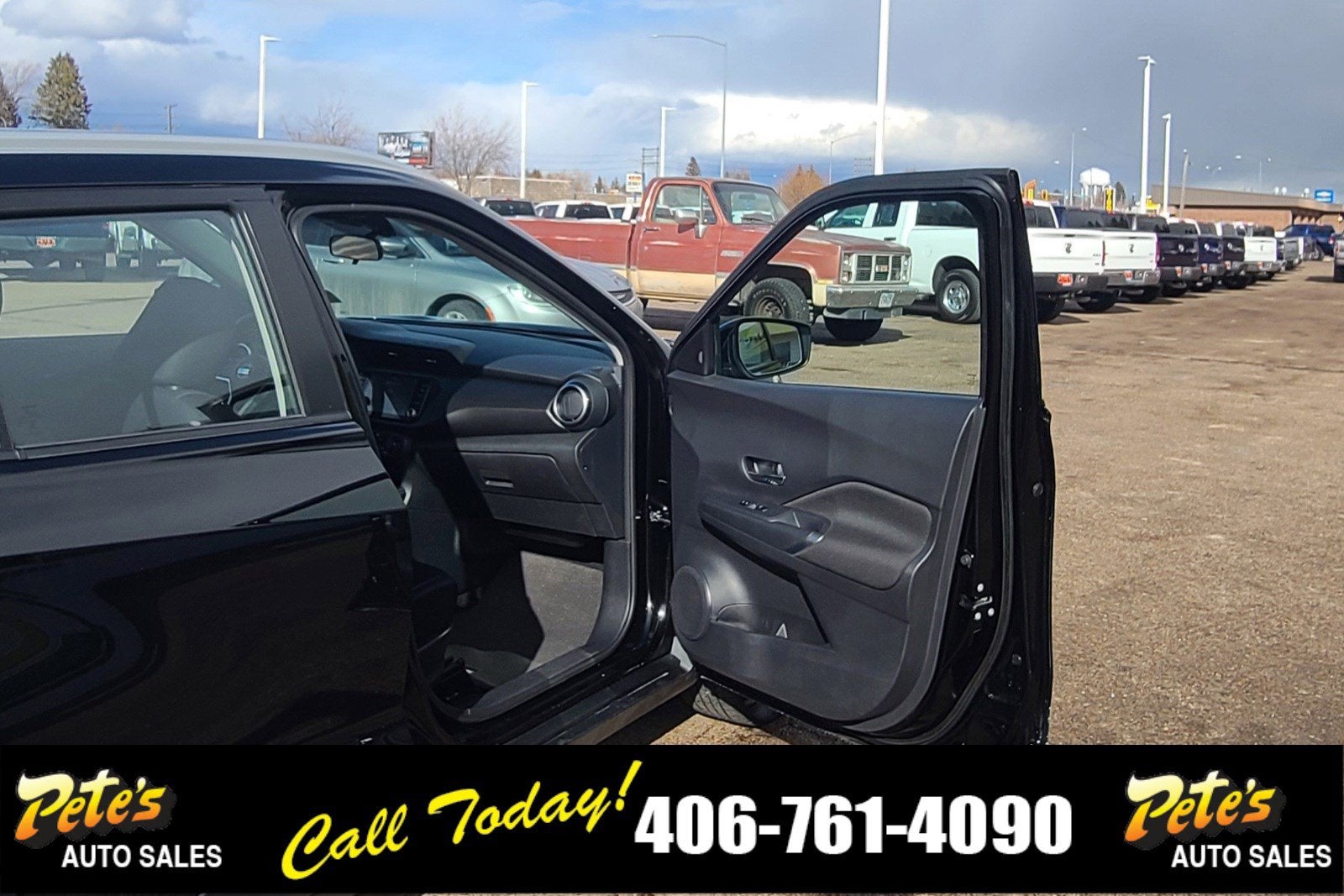 2021 Nissan Kicks SV