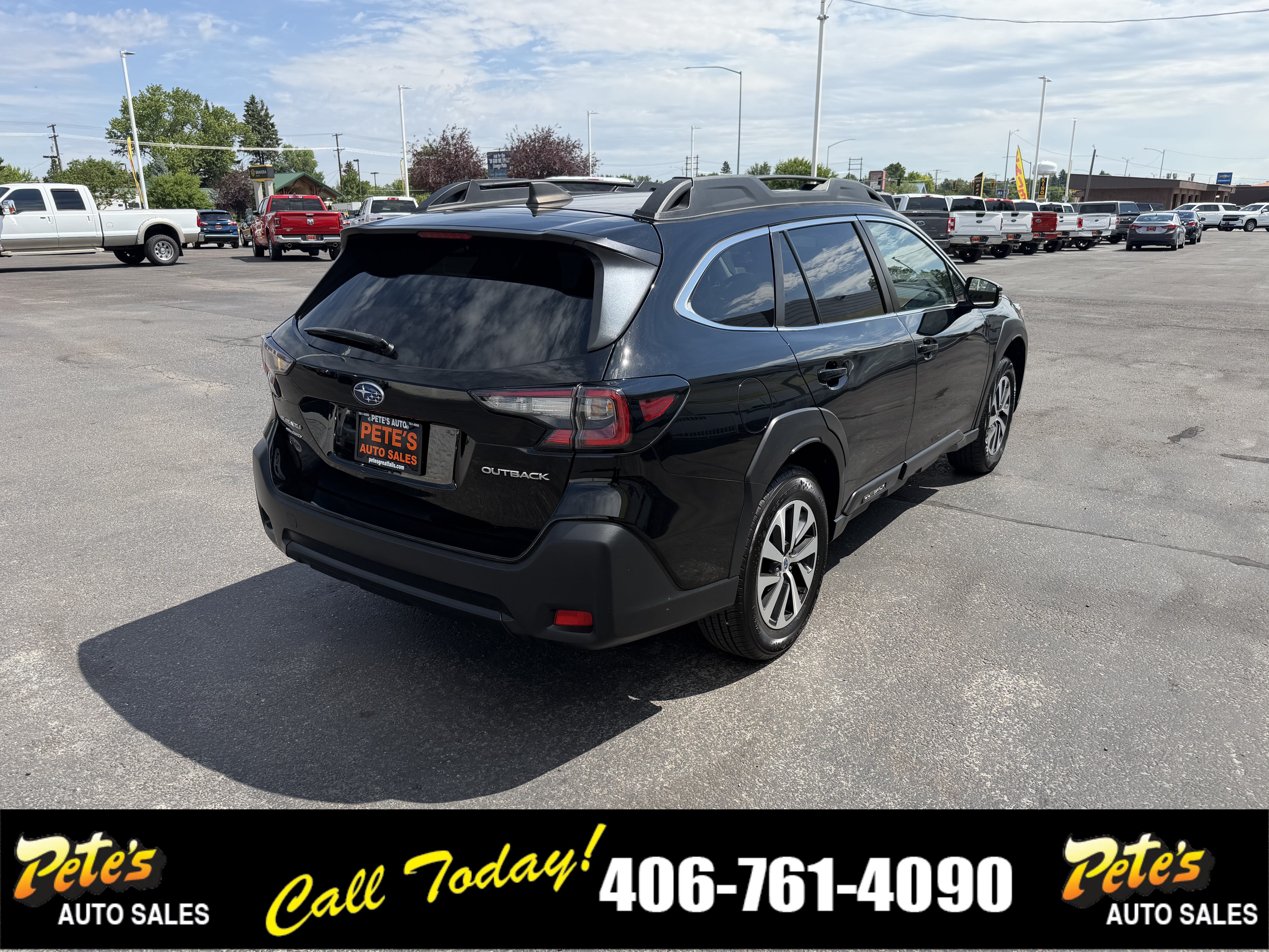 2023 Subaru Outback Premium