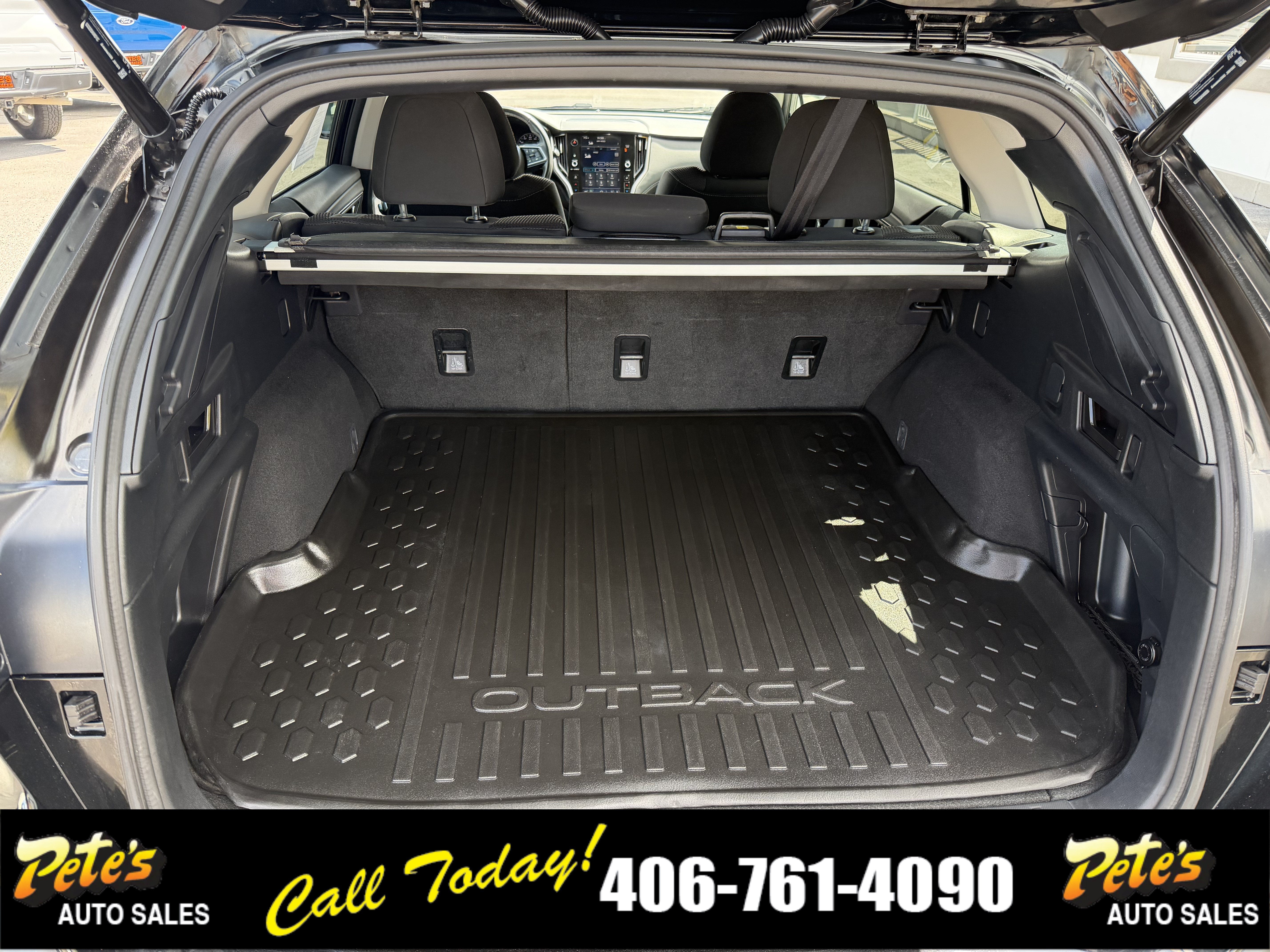 2023 Subaru Outback Premium