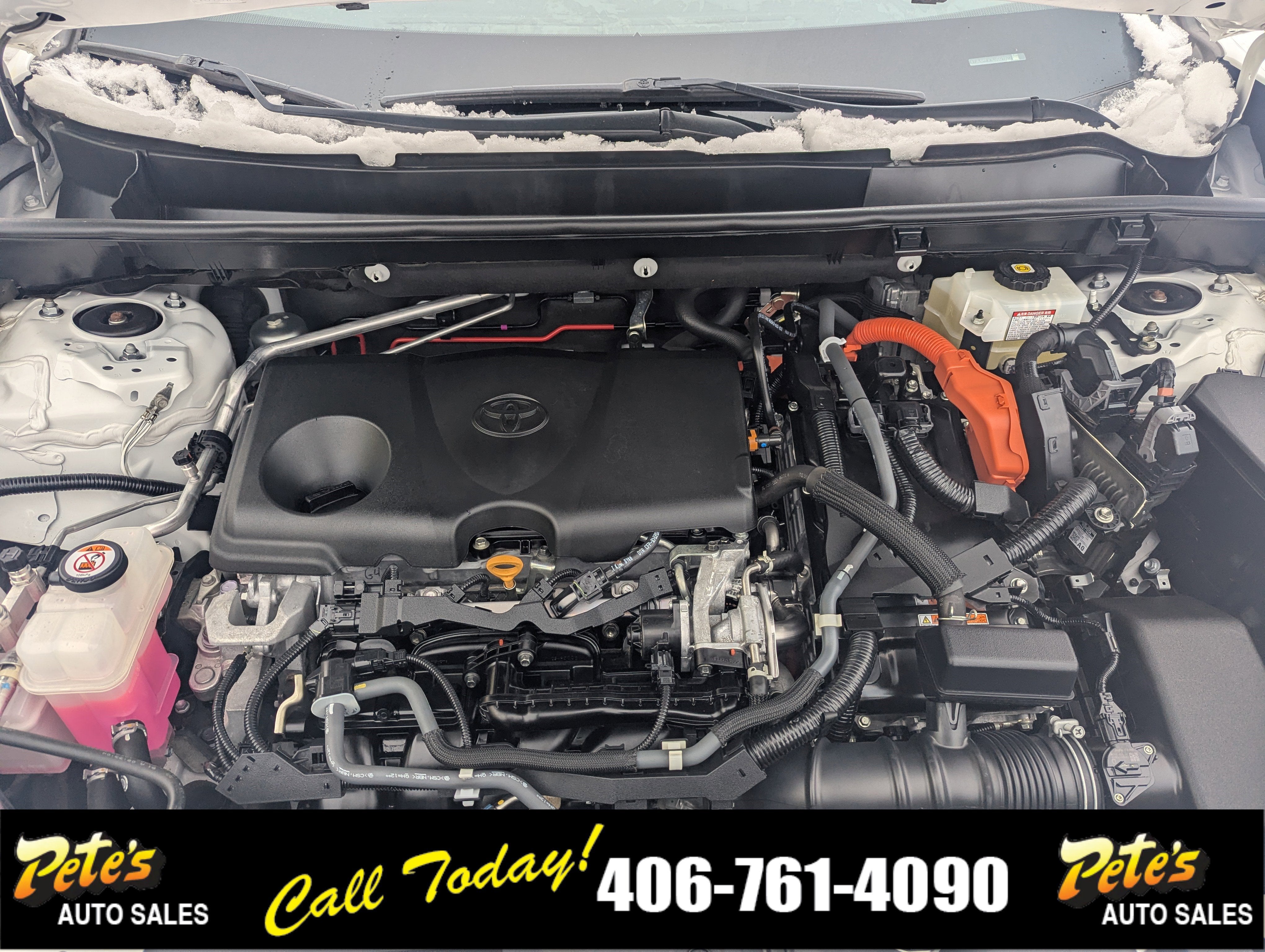 2020 Toyota RAV4 Hybrid LE