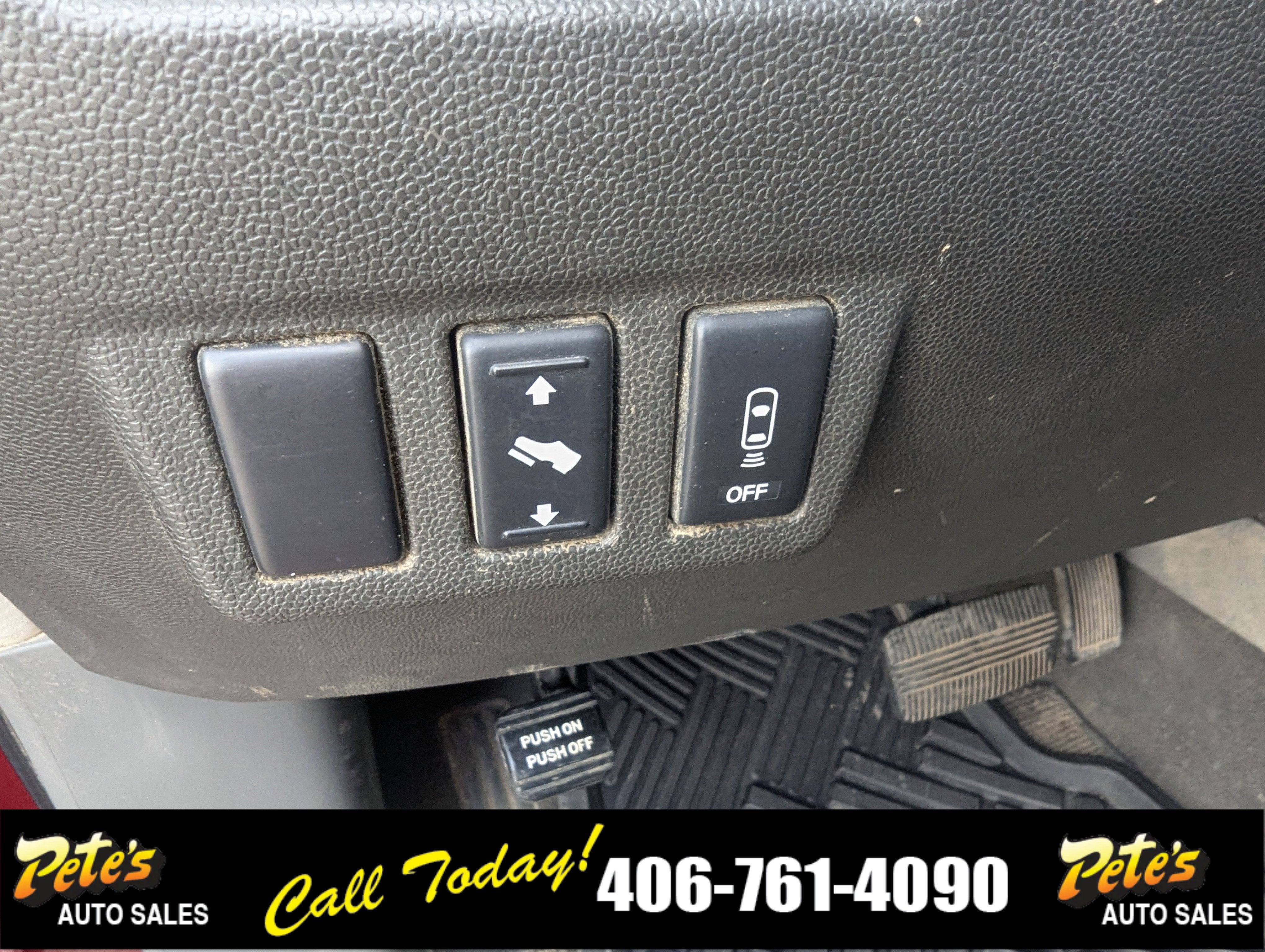 2005 Nissan Armada LE